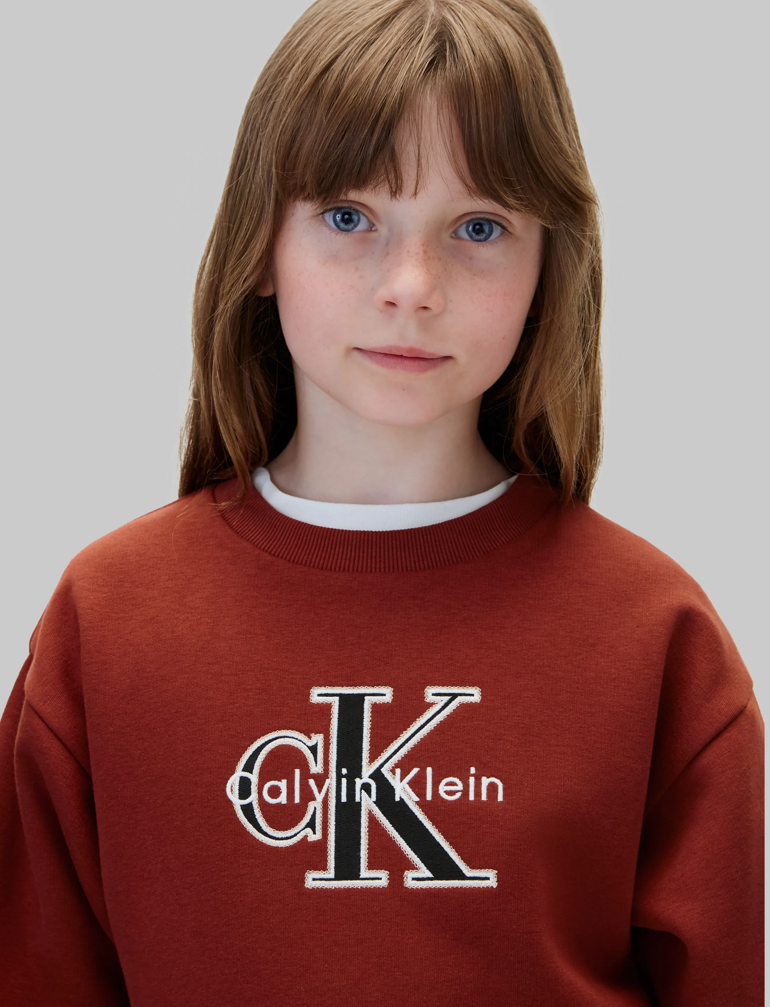 Calvin Klein - SEASONAL MONOLOGO CN SWEATSHIRT - fired brick - 4