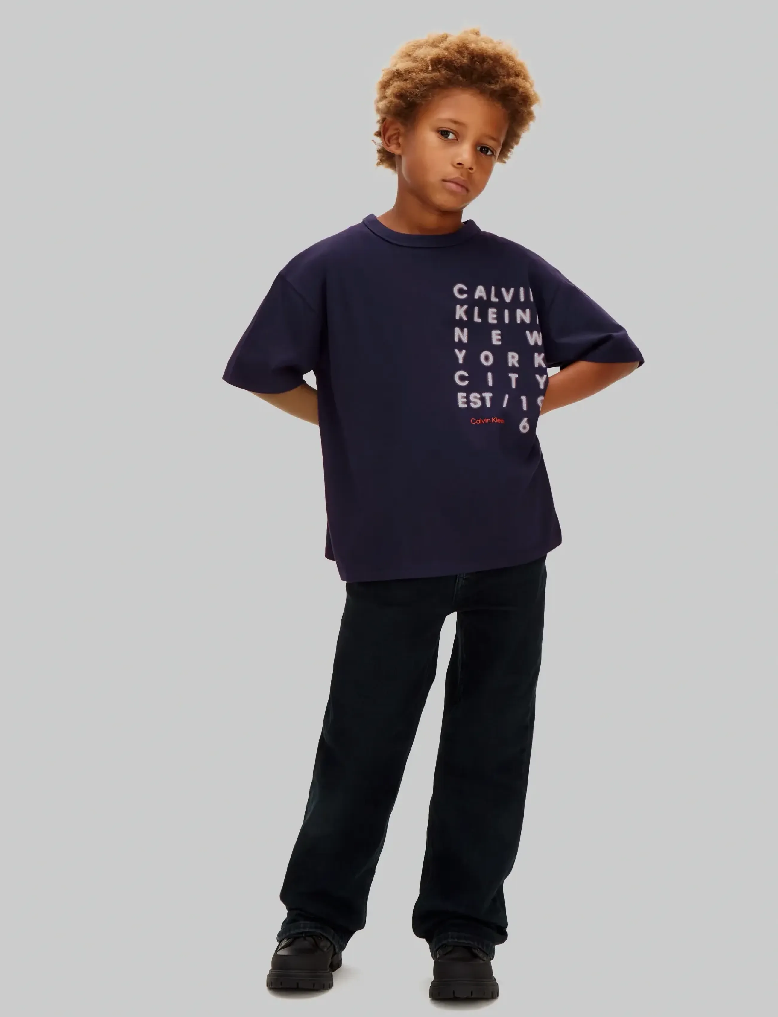 Calvin Klein - SQUARE LOGO T-SHIRT - evening blue #19-3815 tcx - 2