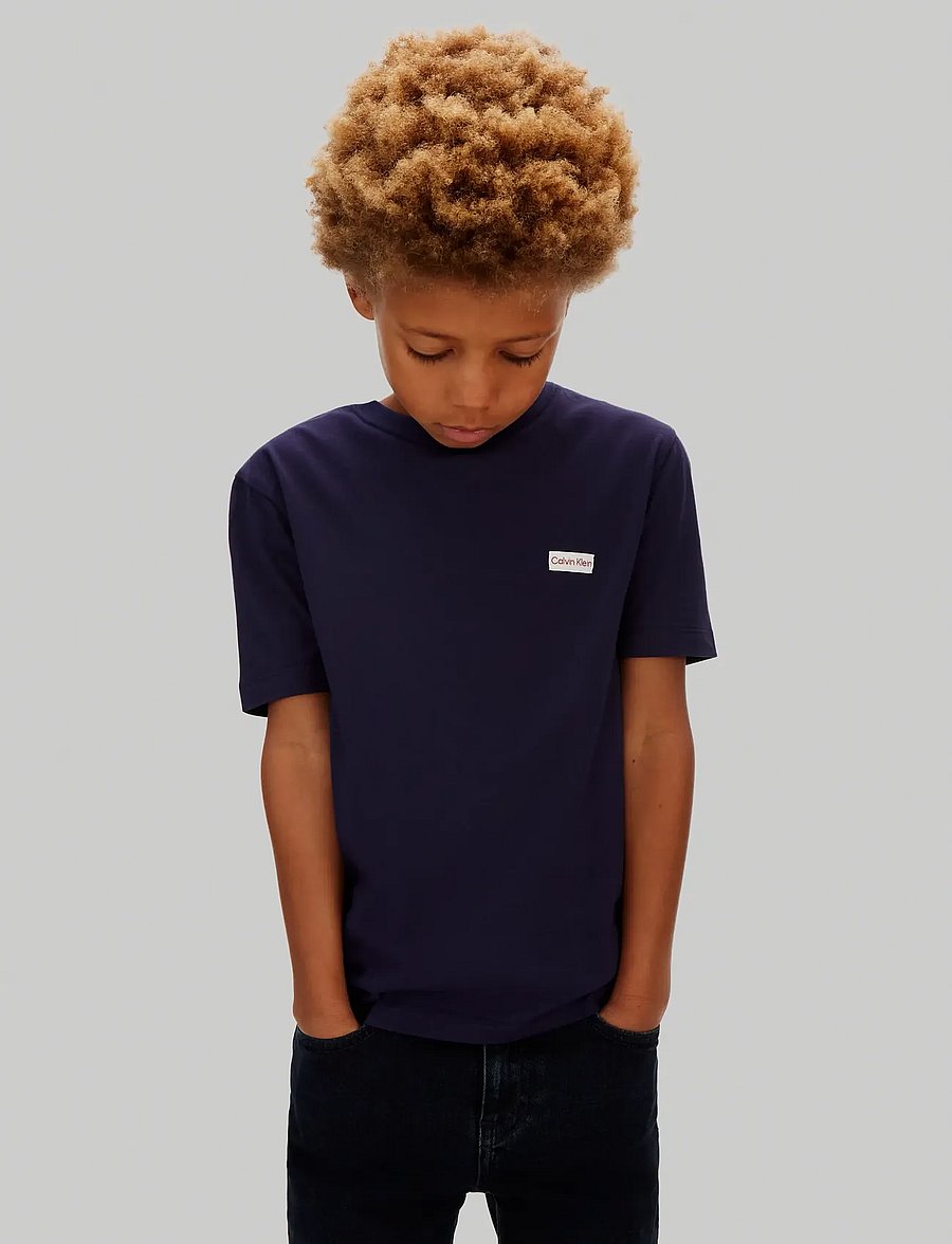 Calvin Klein - LOGO LABEL SS T-SHIRT - lühikeste varrukatega t-särgid - evening blue #19-3815 tcx - 0