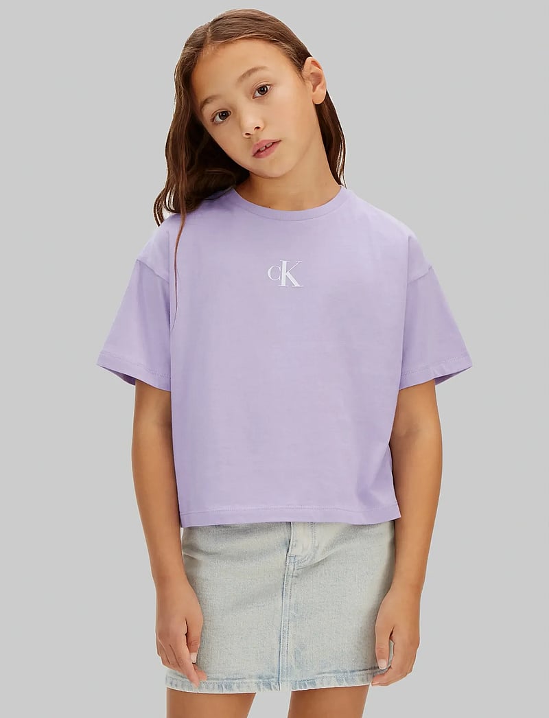 Calvin Klein - CK LOGO BOXY T-SHIRT - nabapluusid - soft lavender 434-330 - 2