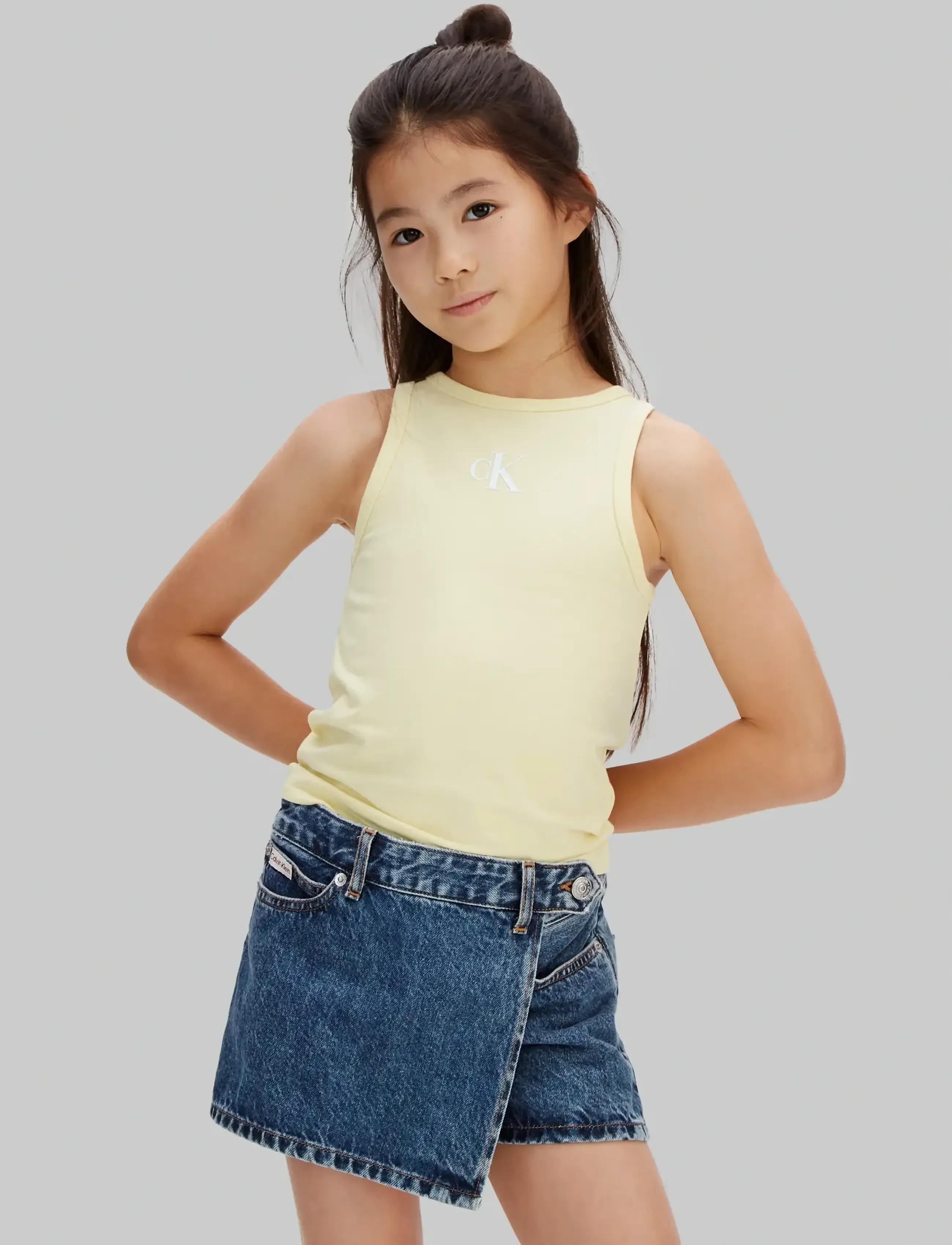 Calvin Klein CK LOGO TANK TOP - Toppe og t-shirts - FRENCH VANILLA 12-0722 TCX / yellow