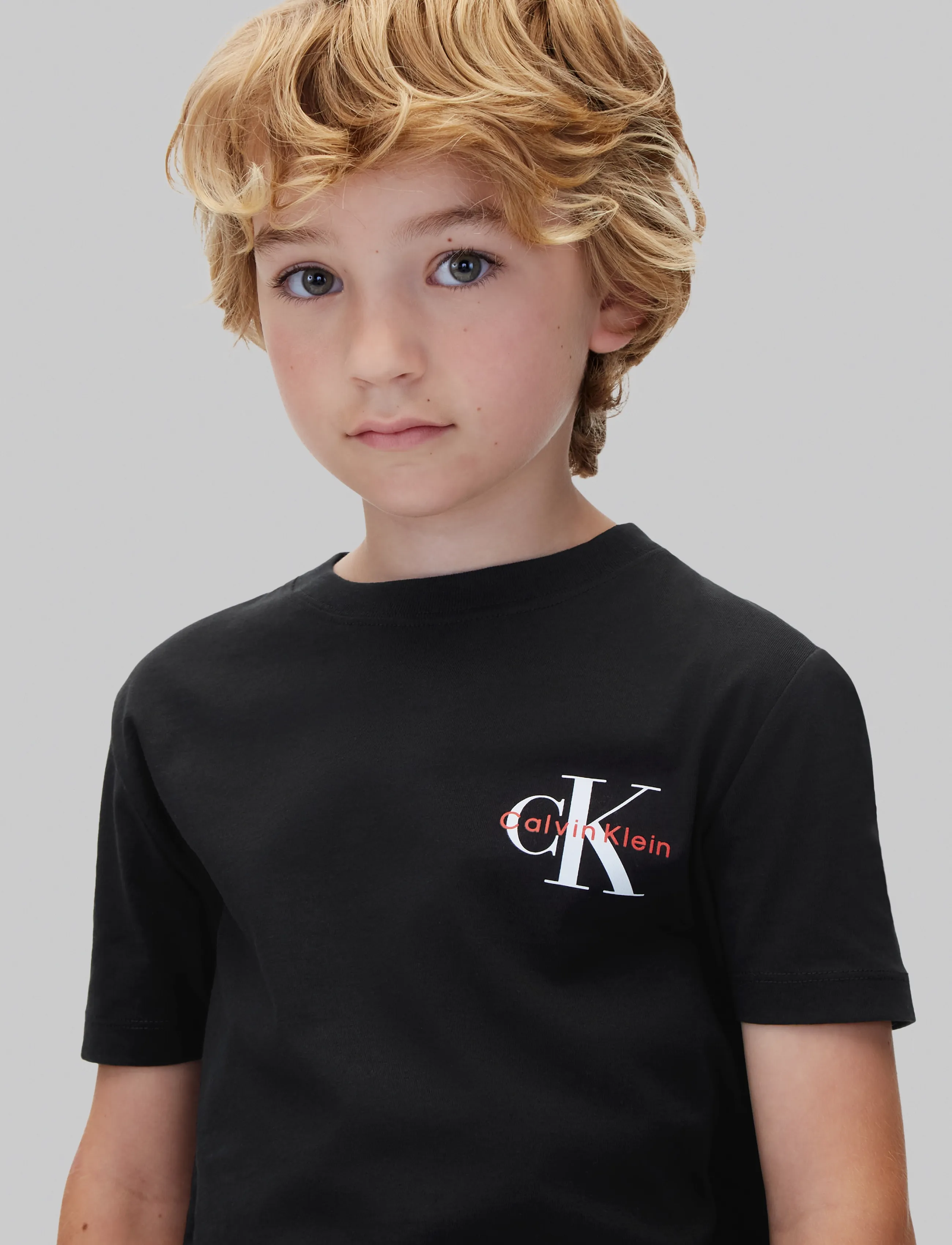 Calvin Klein - SMALL CHEST MONOLOGO SS T-SHIRT - pvh black - 4