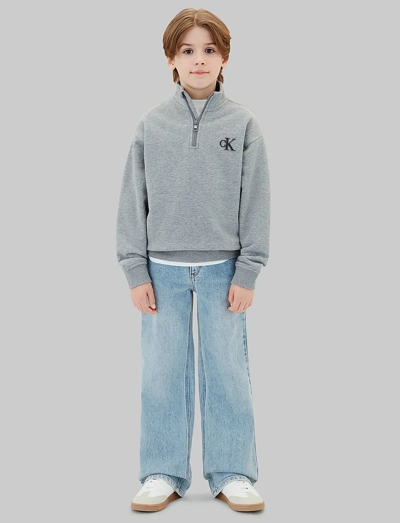 Calvin Klein - TERRY MONOGRAM FLOCK HALF ZIP - sweatshirts - medium grey heather - 0