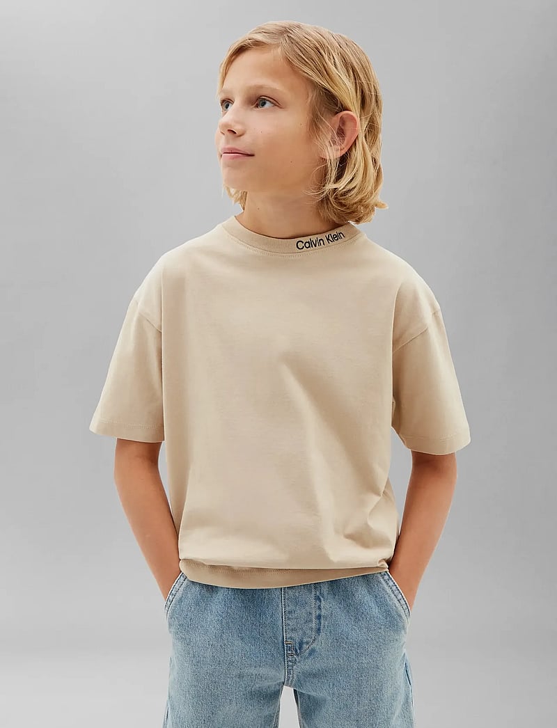 Calvin Klein - 2 PACK EMBRO LOGO SS TEE - lühikeste varrukatega t-särgid - humus pvhblack - 4