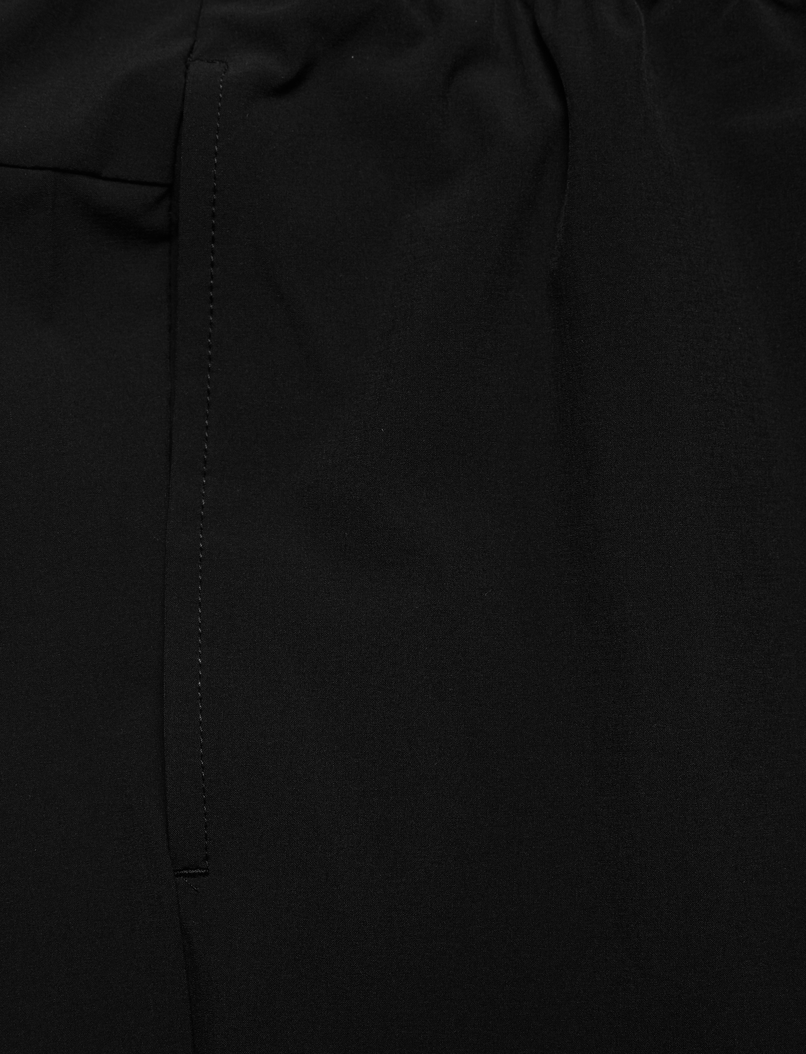 Calvin Klein Performance - 7" Woven Shorts - ck black - 4