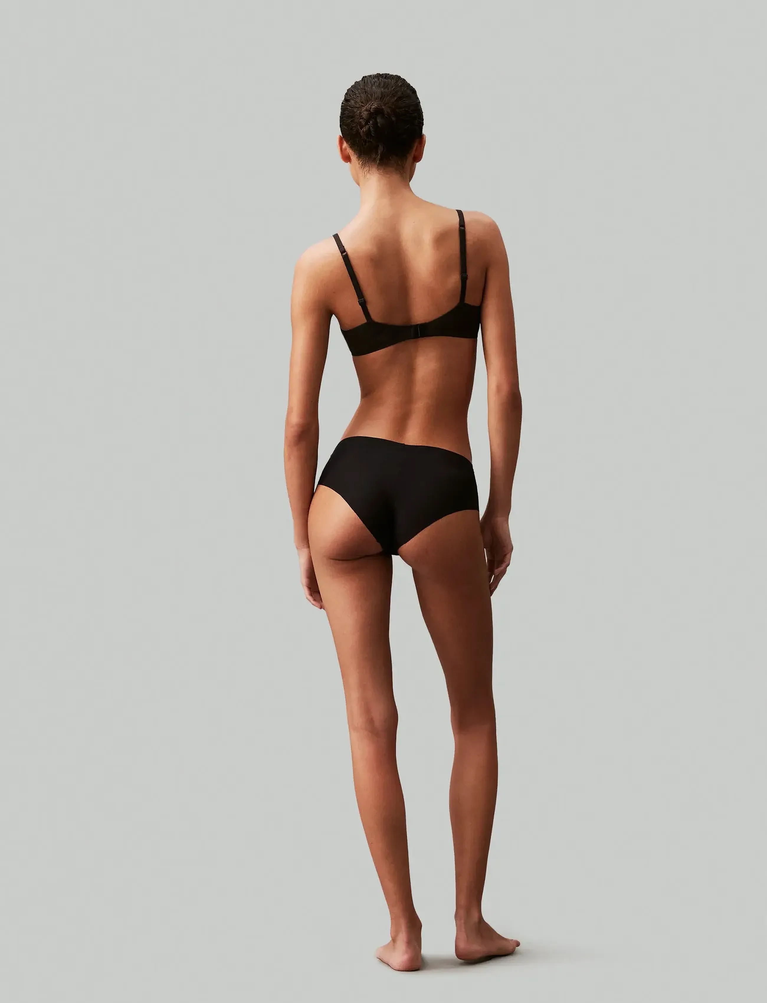 Calvin Klein Trosa invisibles string dam – bild 4