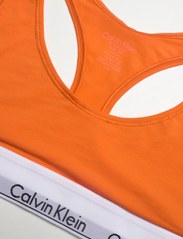 Calvin Klein - BRALETTE - biustonosze tank top - carrot - 2