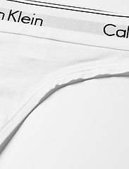 Calvin Klein - THONG - stringi - white - 9