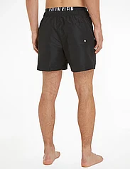Calvin Klein - MEDIUM DOUBLE WB-NOS - swim shorts - pvh black - 4