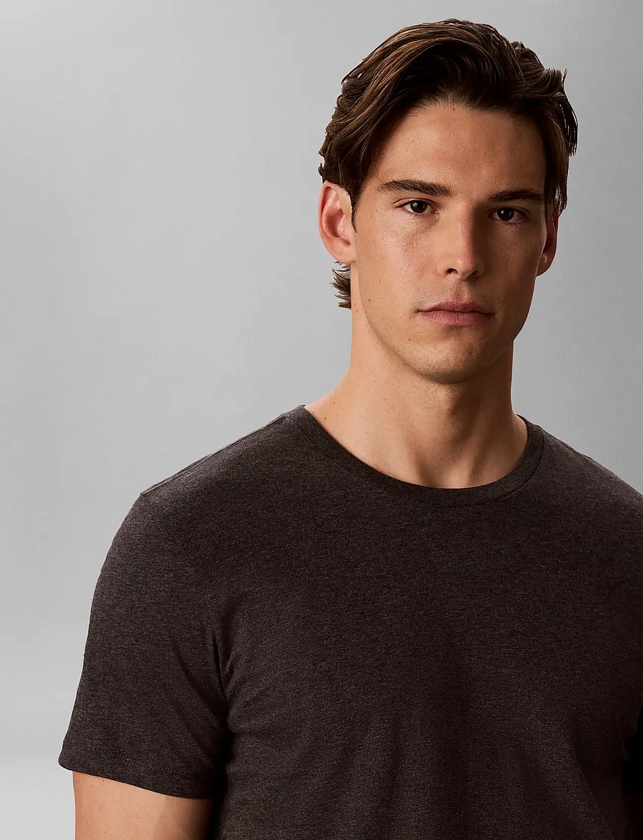 Calvin Klein - S/S CREW NECK 3PK - multipack t-shirts - black w white emb dark purple w - 4