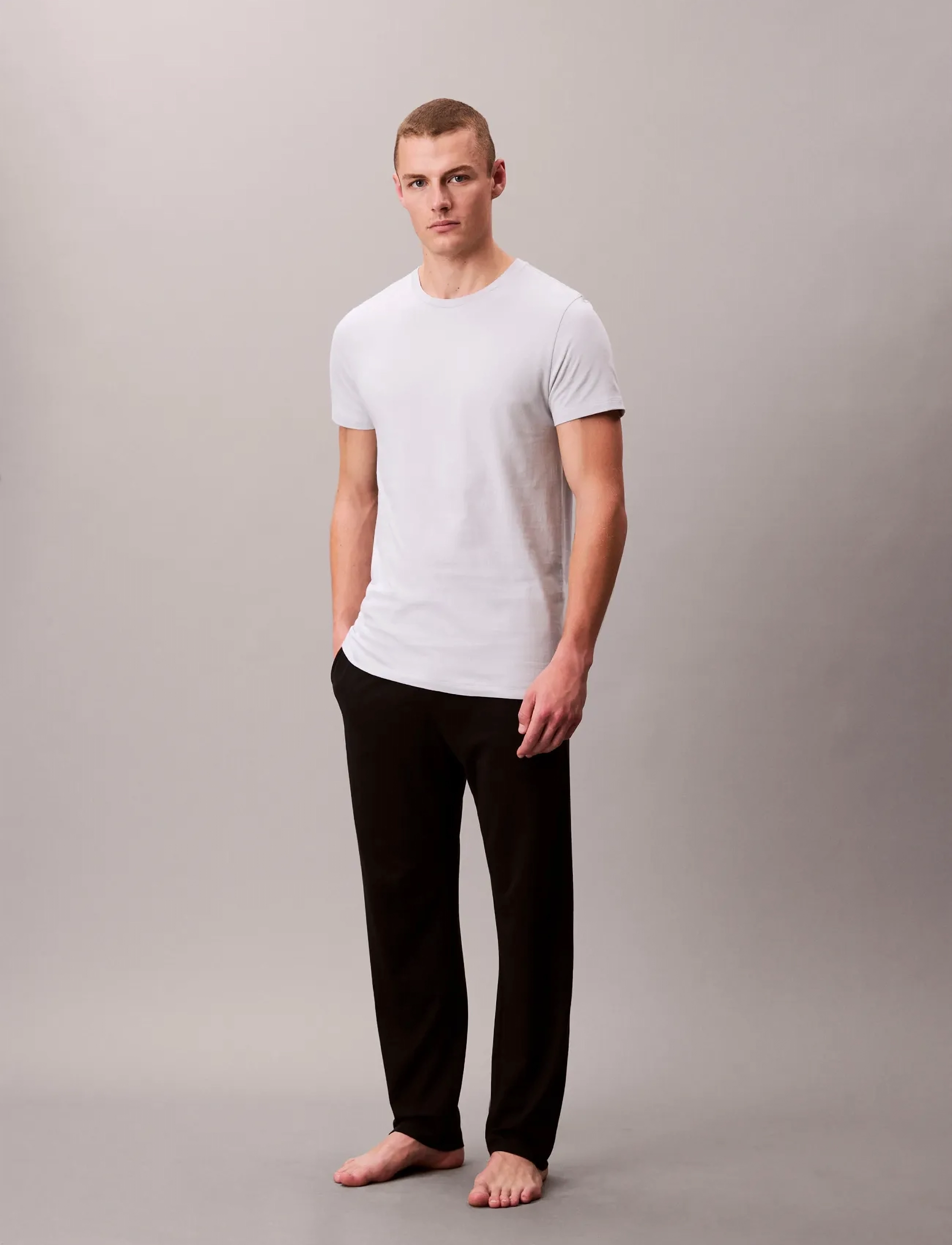 Calvin Klein - S/S CREW NECK 3PK - multipack t-shirts - micro chip/zoni beach/ink - 4