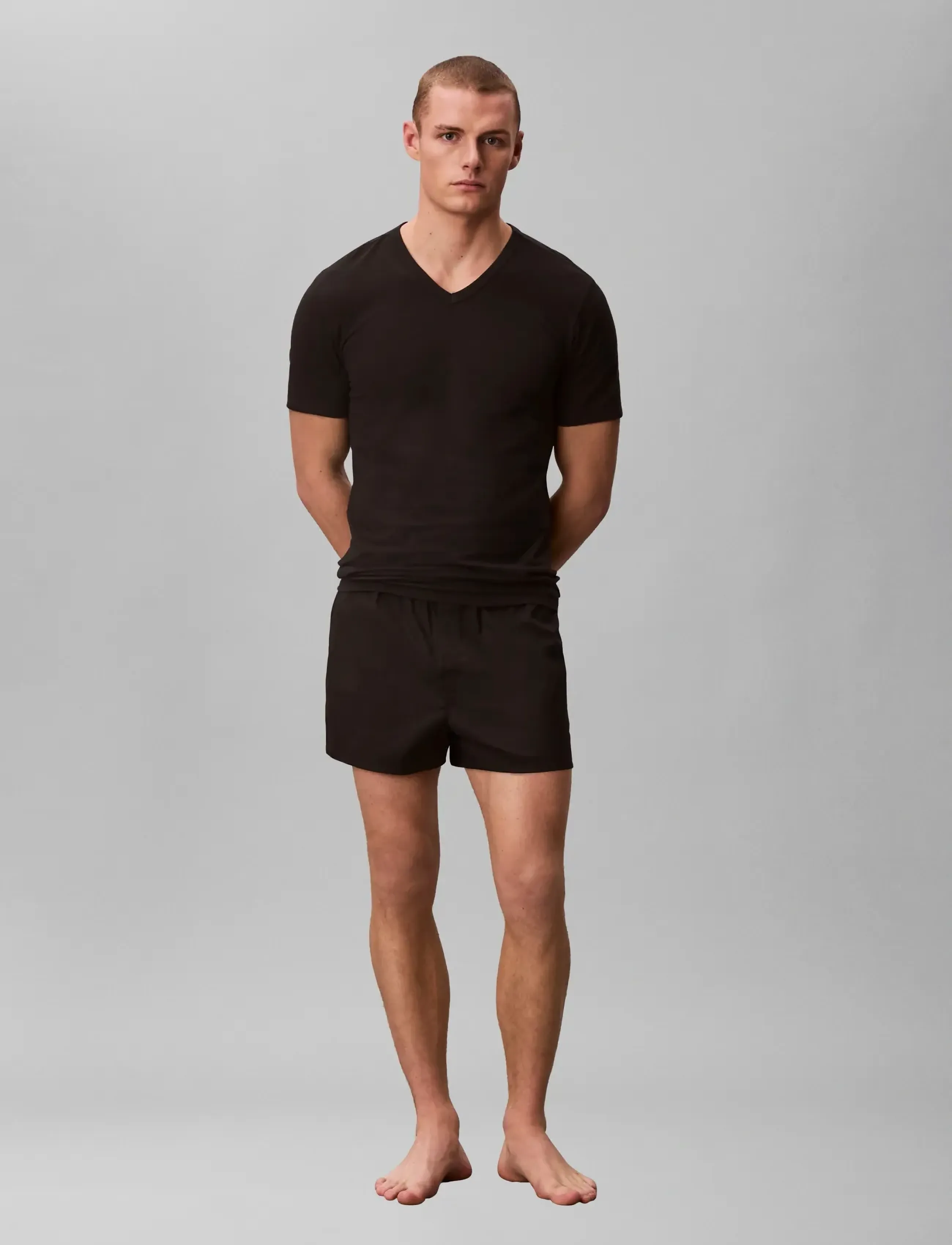 Calvin Klein - S/S V NECK 3PK - t-shirts med v-hals - black grey heather white - 2