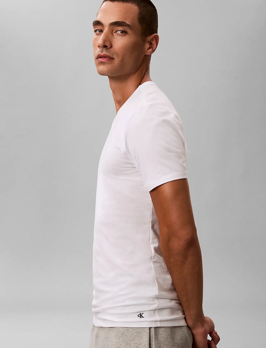 Calvin Klein - S/S V NECK 3PK - t-shirts med v-hals - white - 5