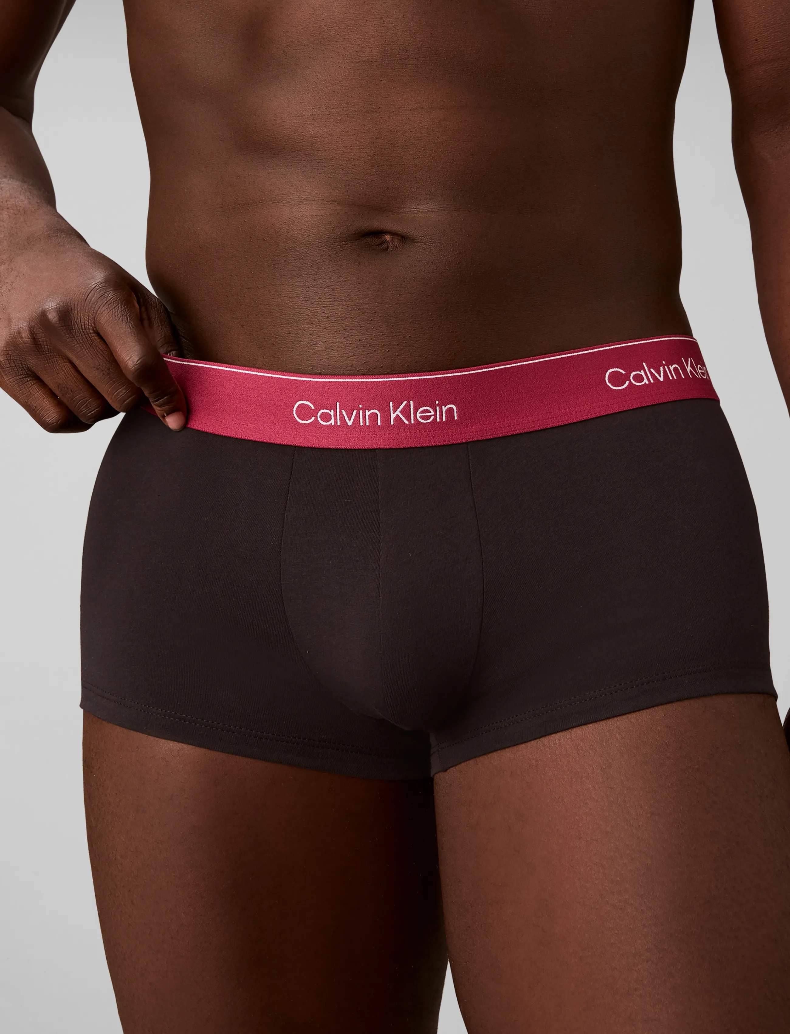 Calvin Klein - LOW RISE TRUNK 3PK - multipack underbukser - black bodies w  poseidon blue plein - 3
