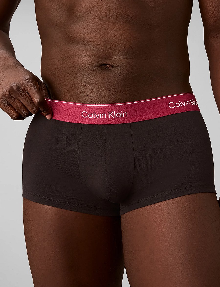 Calvin Klein - LOW RISE TRUNK 3PK - multipack underpants - black bodies w poseidon blue plein - 3