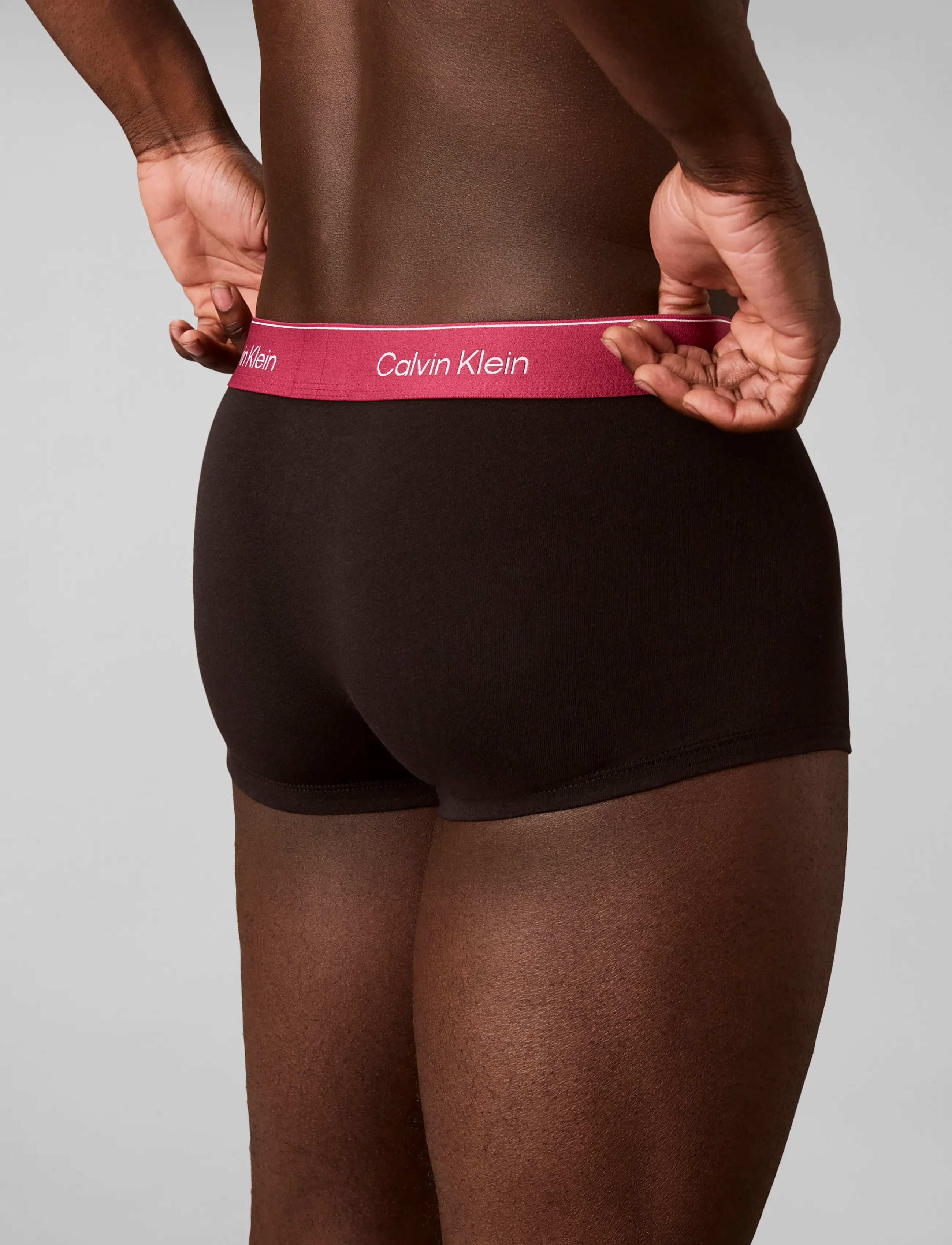 Calvin Klein - LOW RISE TRUNK 3PK - multipack underbukser - black bodies w  poseidon blue plein - 5
