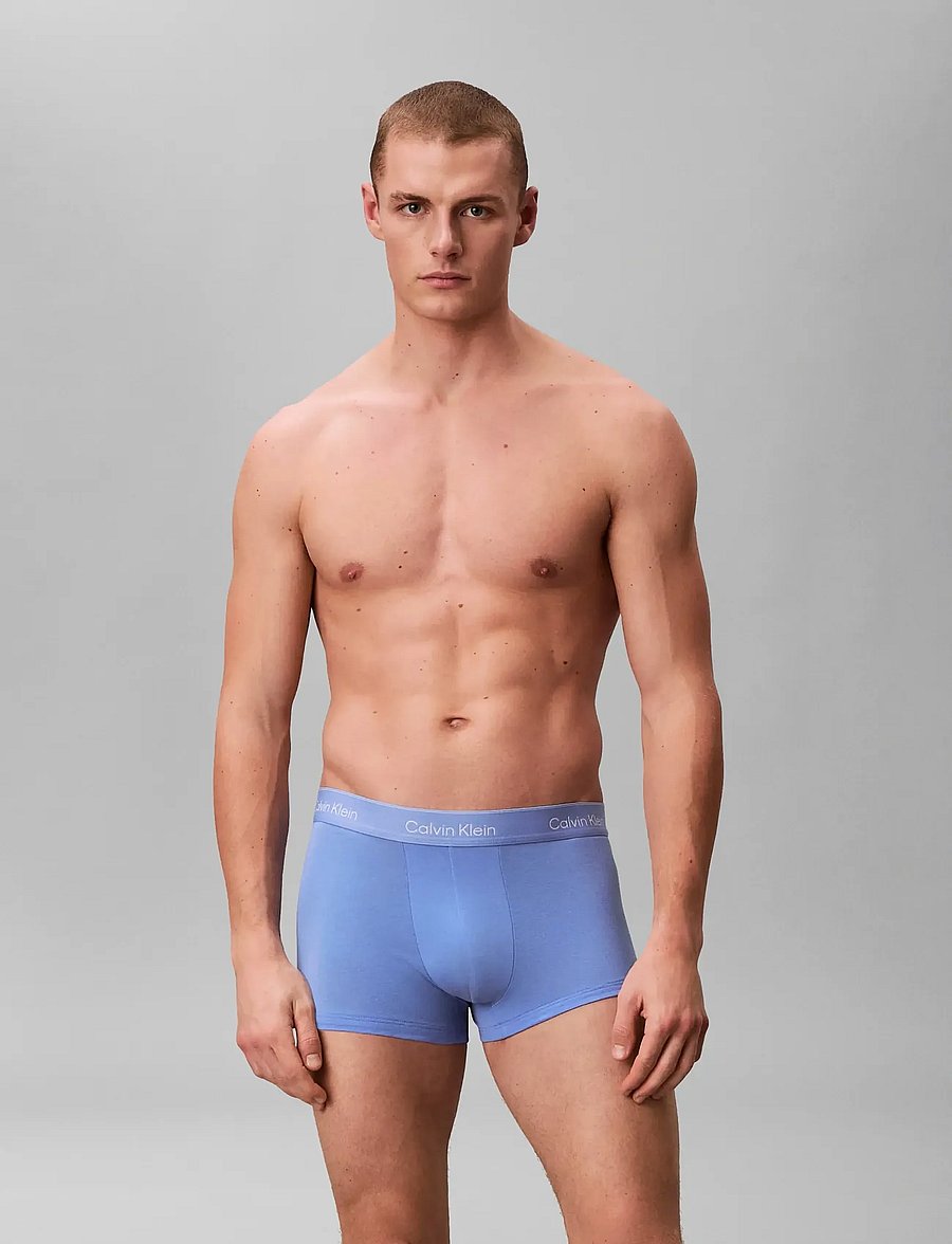 Calvin Klein - LOW RISE TRUNK 3PK - multipack kalsonger - black glacier blue bell - 0