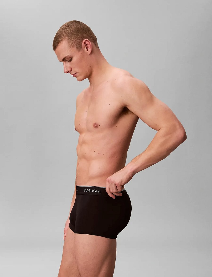 Calvin Klein - LOW RISE TRUNK 3PK - multipack underpants - black w dtm wb - 5