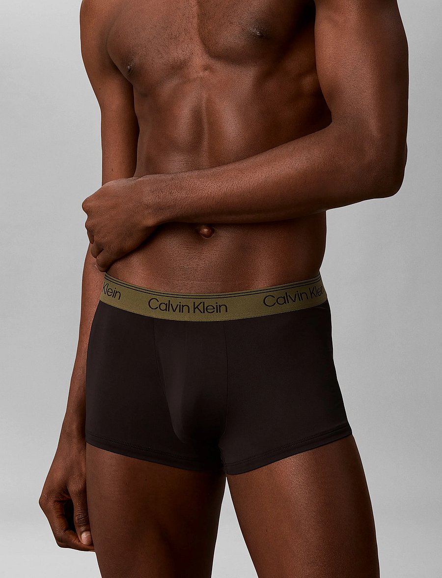 Calvin Klein - LOW RISE TRUNK 3PK - multipakk aluspüksid - black w bronze flash wb black oliv - 3