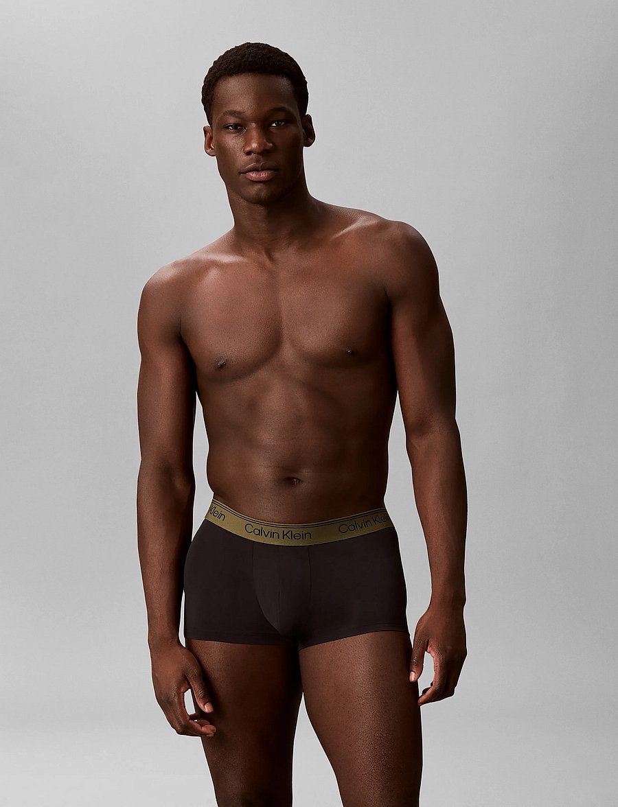 Calvin Klein - LOW RISE TRUNK 5PK - unterhosen im multipack - black bodies w black poseidon blue - 0