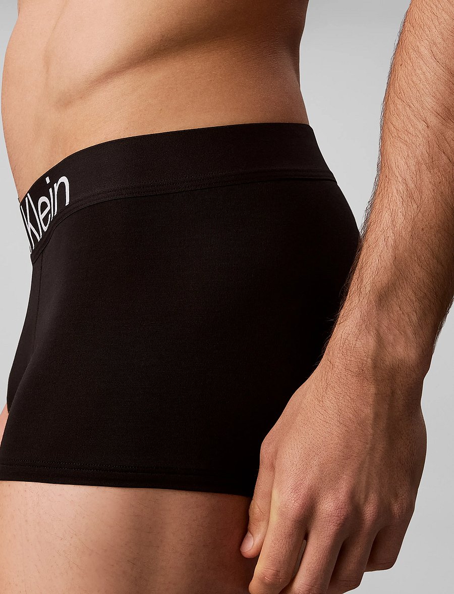 Calvin Klein - TRUNK 3PK - multipakk aluspüksid - black black black - 5