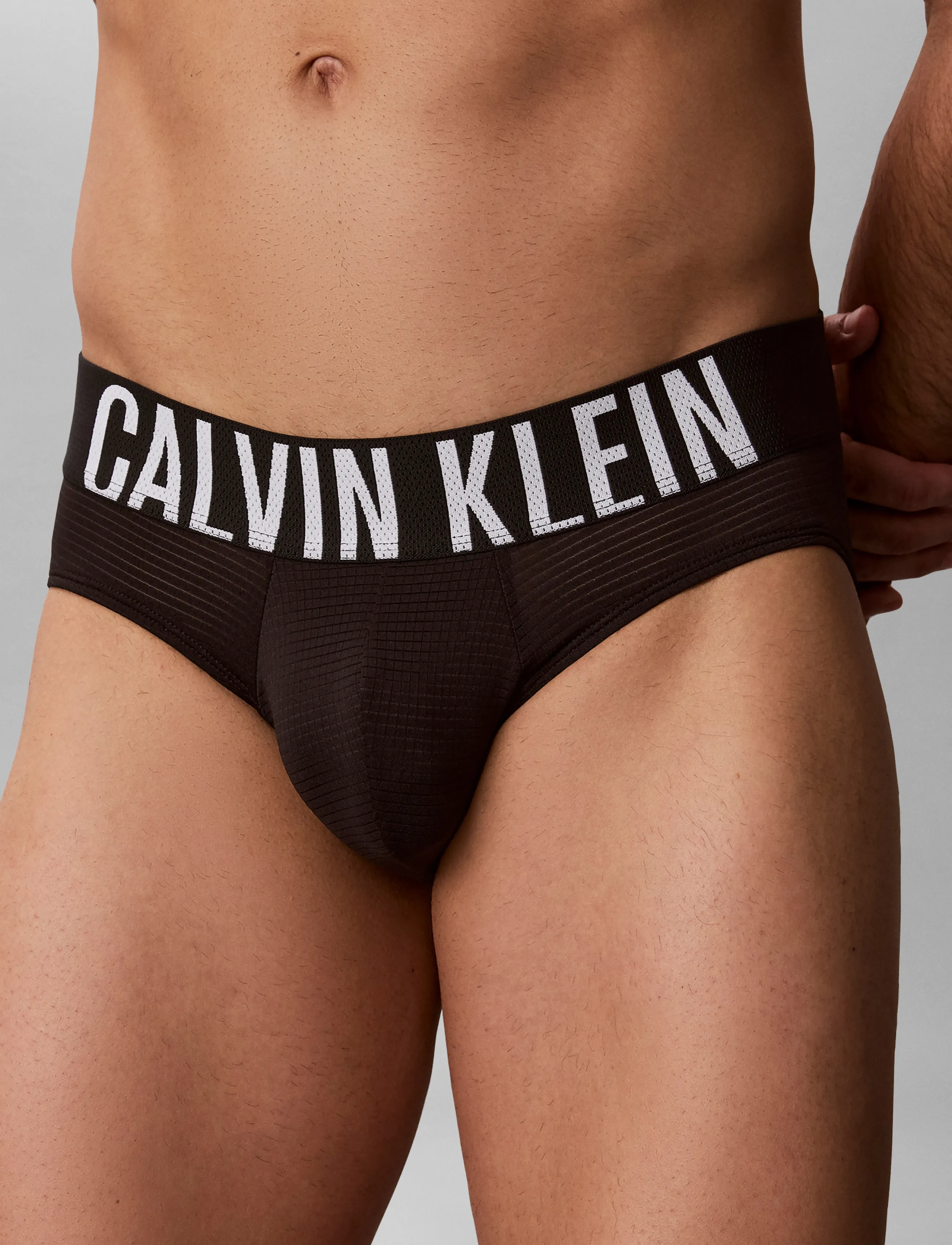 Calvin Klein - HIP BRIEF 3PK - unterhosen im multipack - black - 3