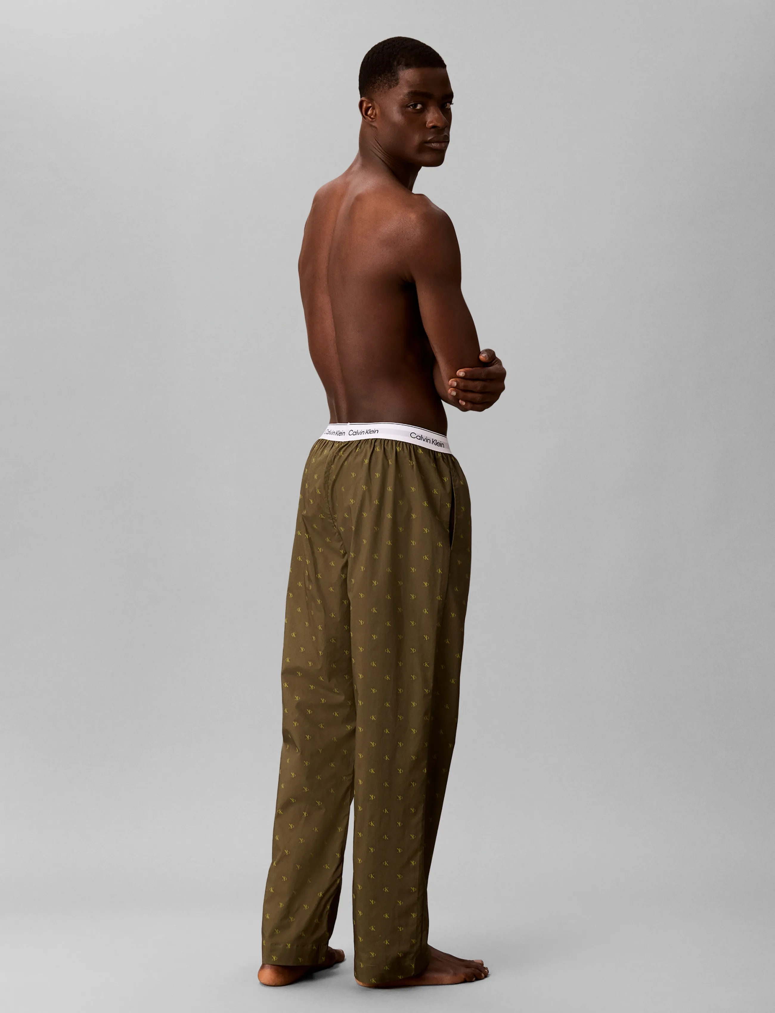 Calvin Klein - SLEEP PANT - pidžaamapüksid - 17496 diamond logo olive night - 2