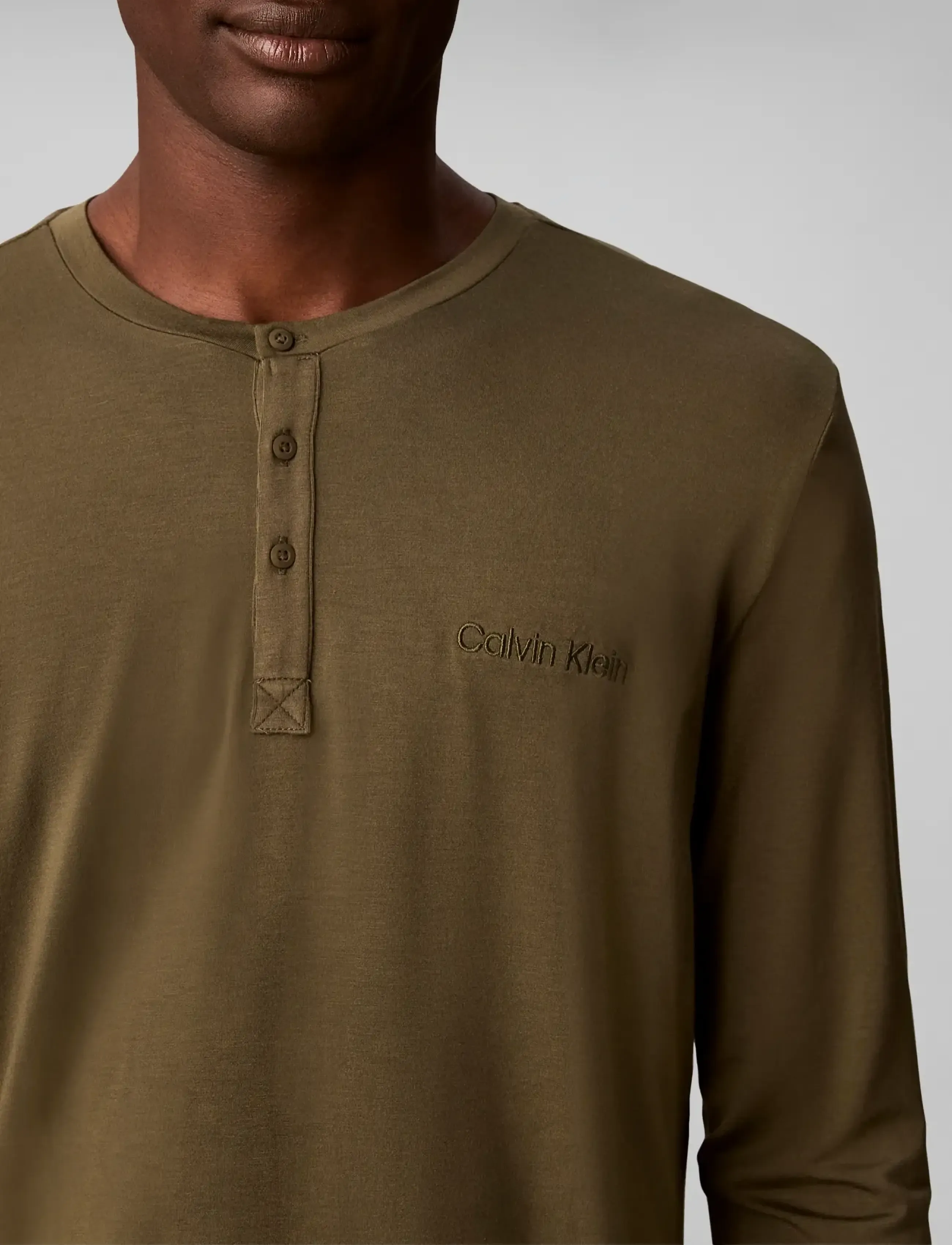 Calvin Klein - MODAL L/S HENLEY - premium-styles - olive night - 4