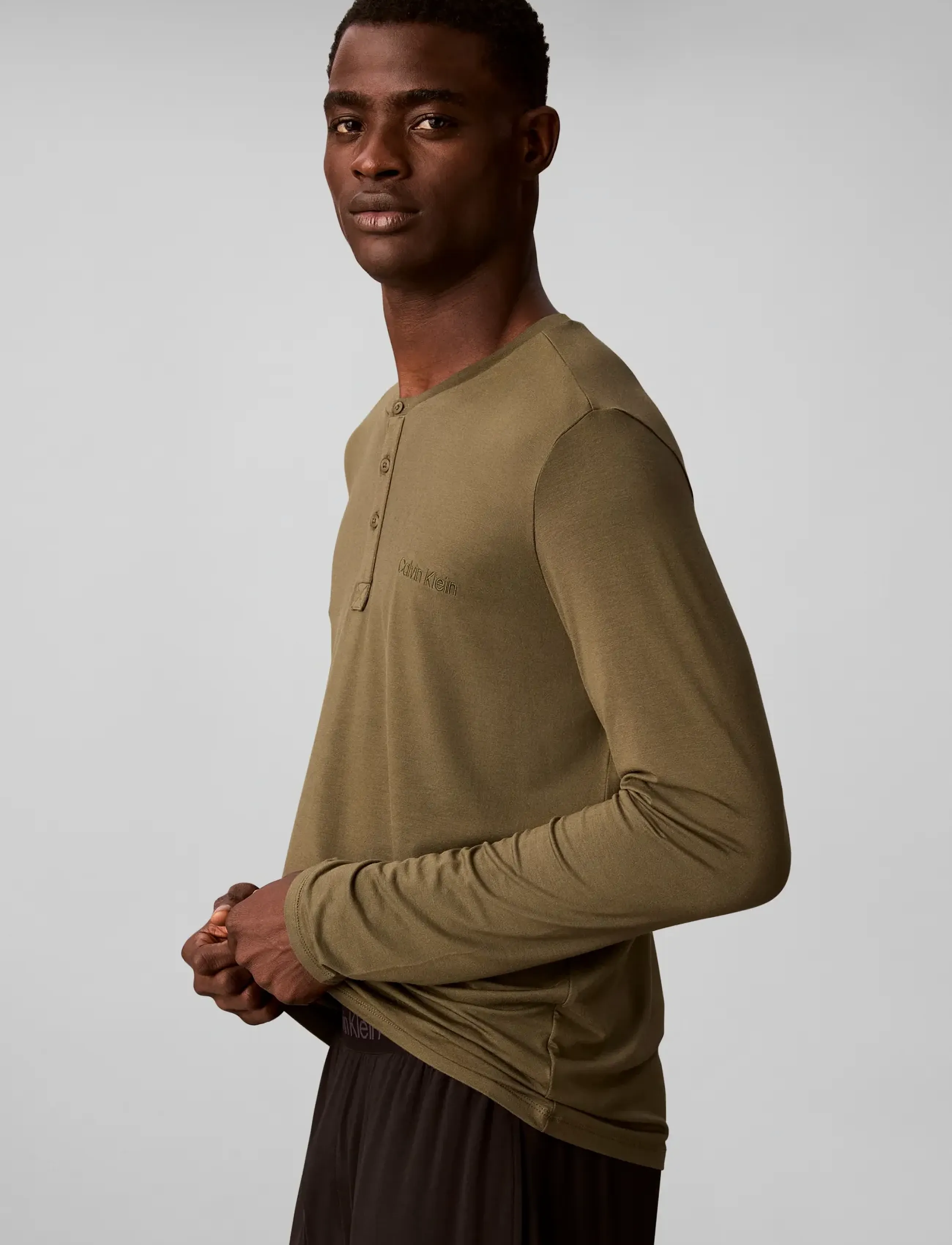 Calvin Klein - MODAL L/S HENLEY - premium-styles - olive night - 5