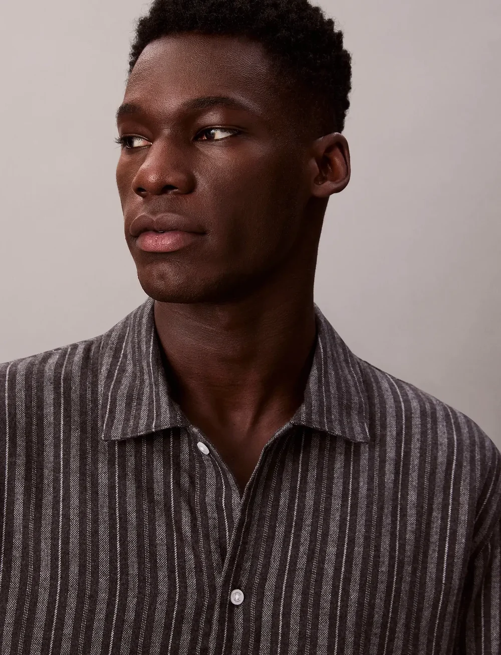 Calvin Klein - L/S BUTTON DOWN - nattrøjer - 19518 racetrack stripe+smoked pearl - 4