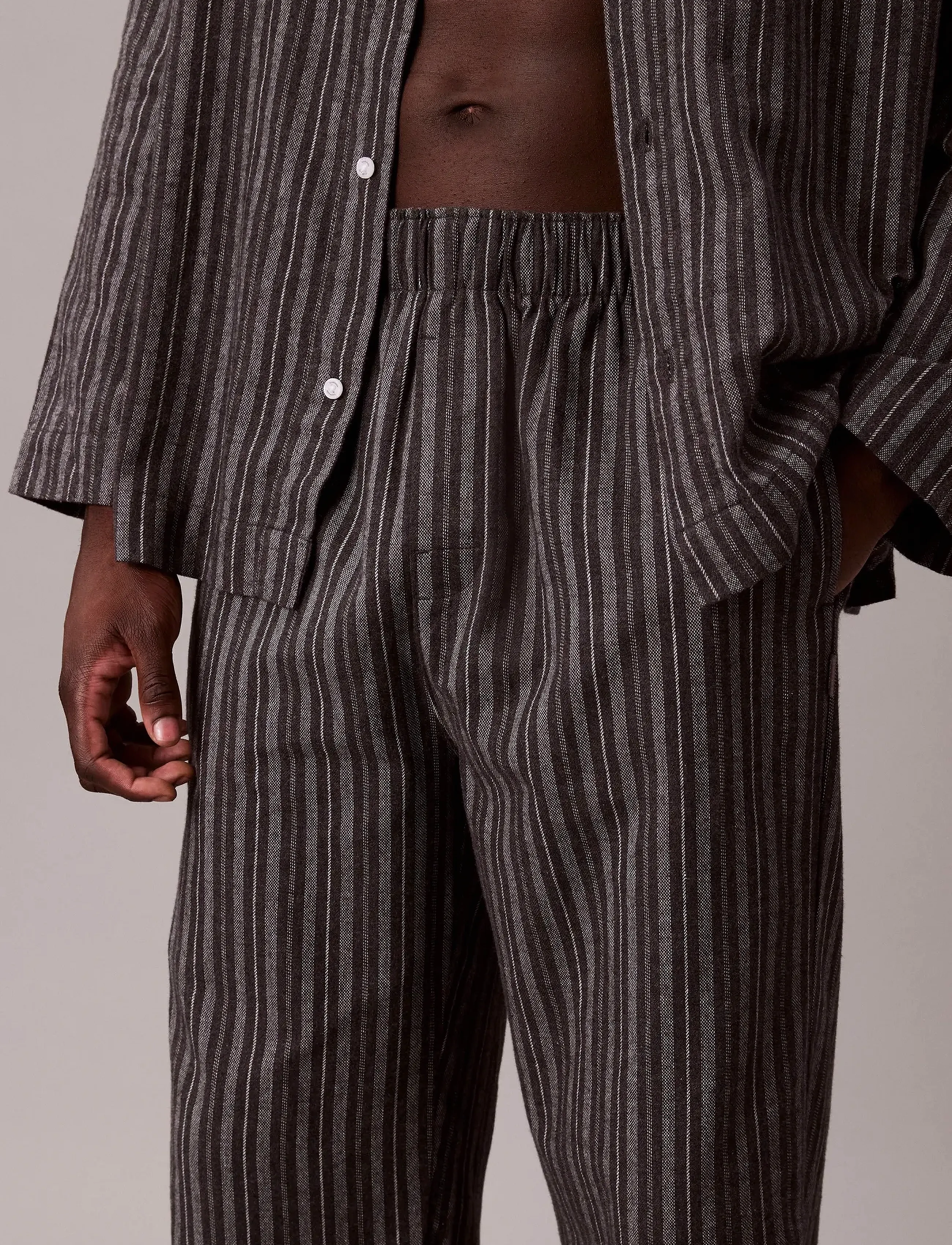 Calvin Klein - SLEEP PANT. - pyjamahose - 19518 racetrack stripe+smoked pearl - 4