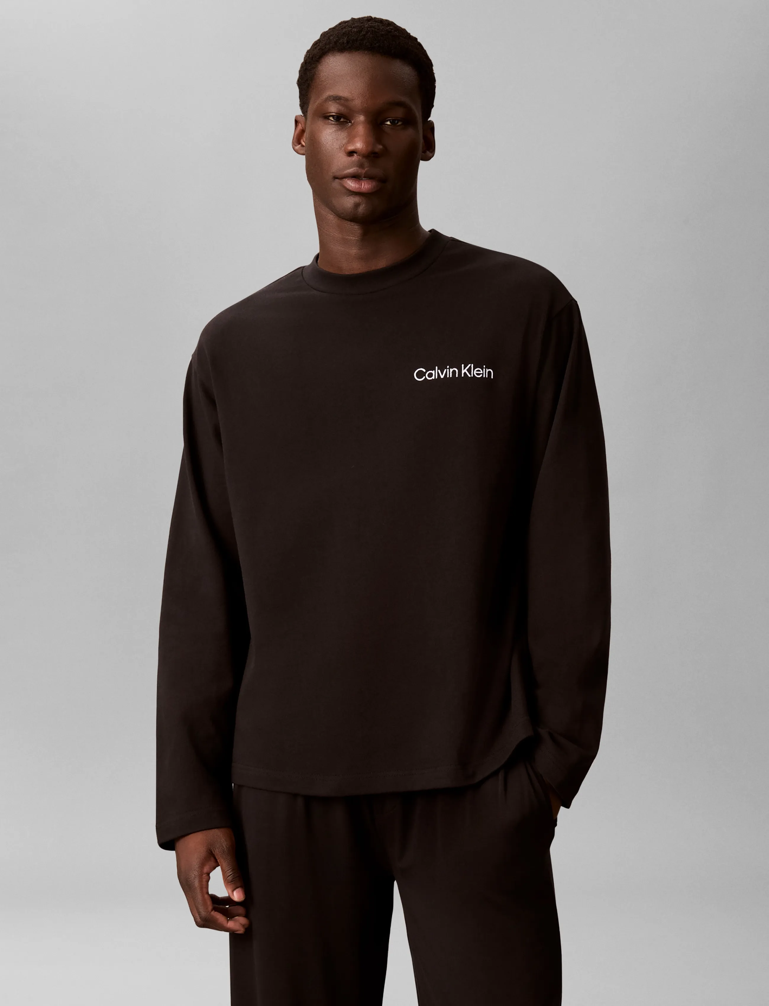 Calvin Klein - L/S CREW NECK - black - 3
