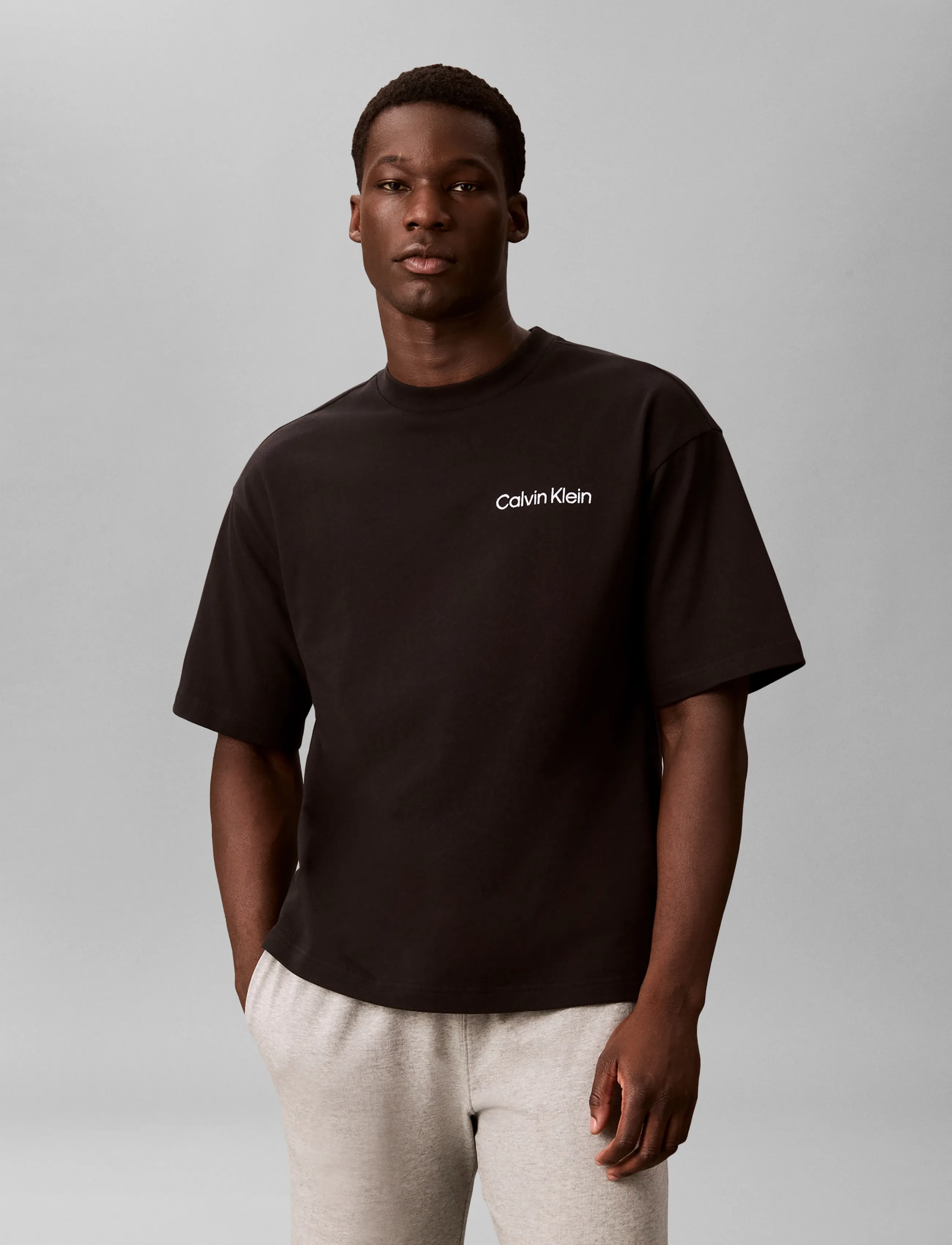 Calvin Klein - S/S CREW NECK - kurzärmelige t-shirts - black - 3