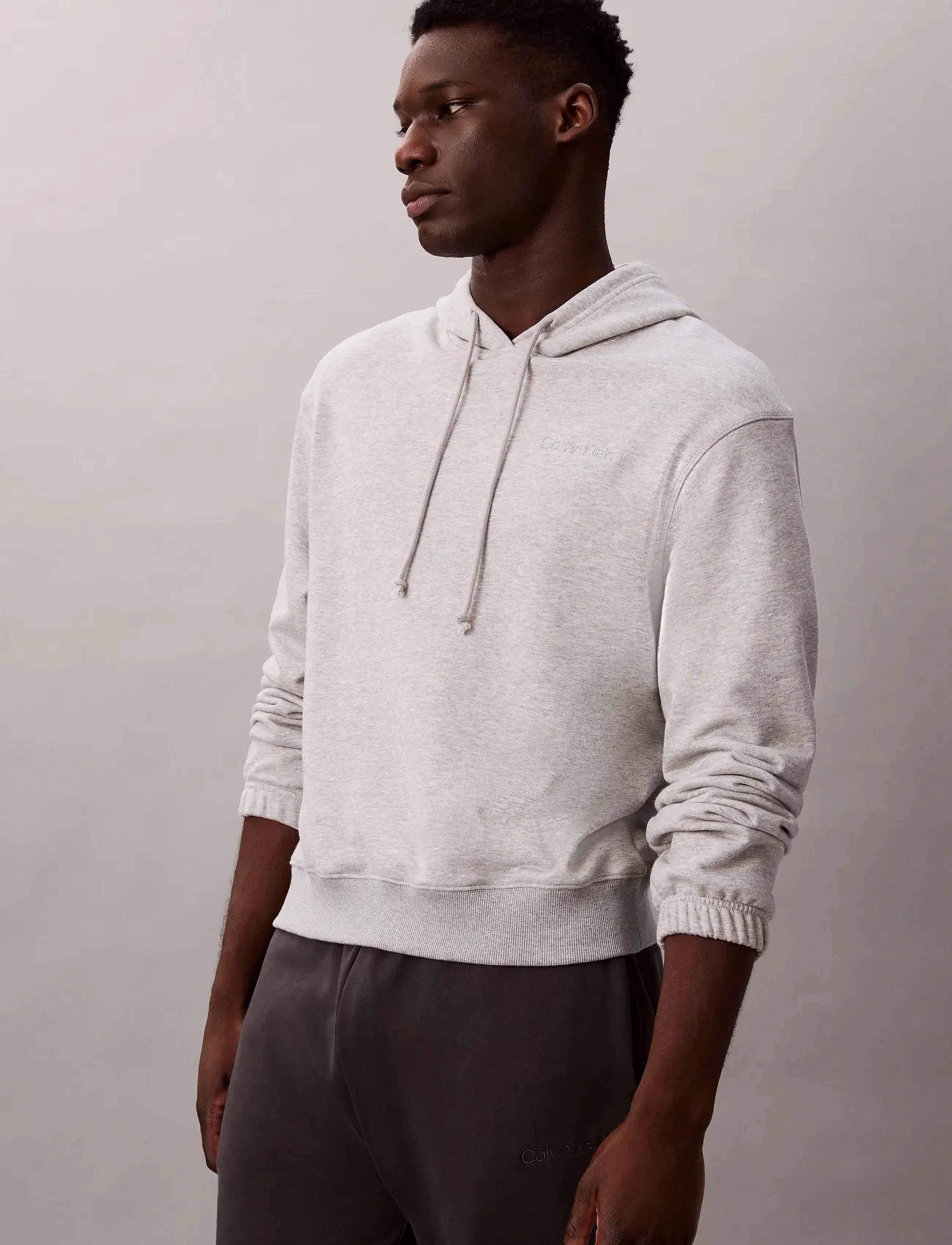 Calvin Klein - L/S HOODIE - bluzy z kapturem - b10 grey heather - 4