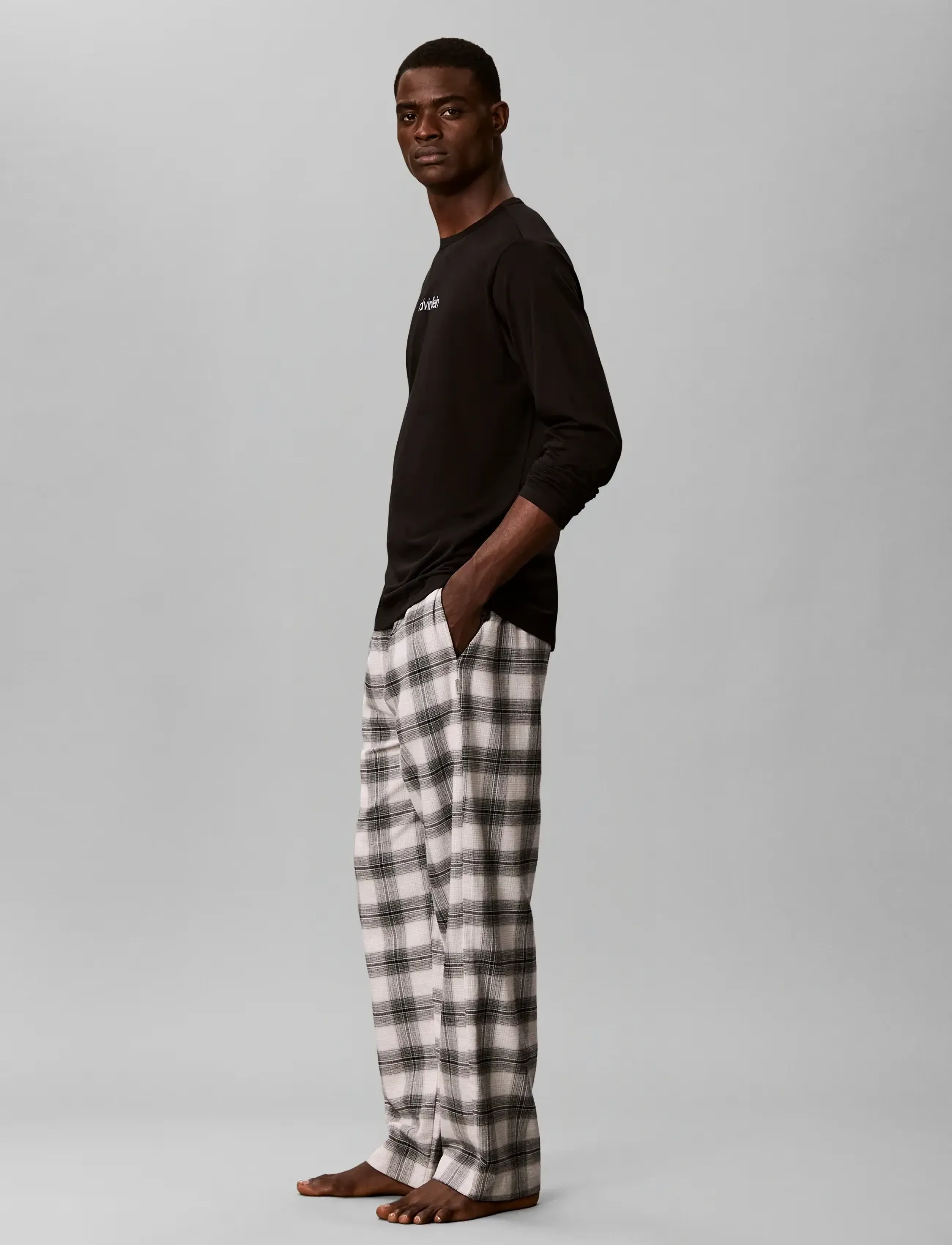 Calvin Klein - LS TEE PANT SET - pyjama sets - black top w domino plaid ivory btm - 5