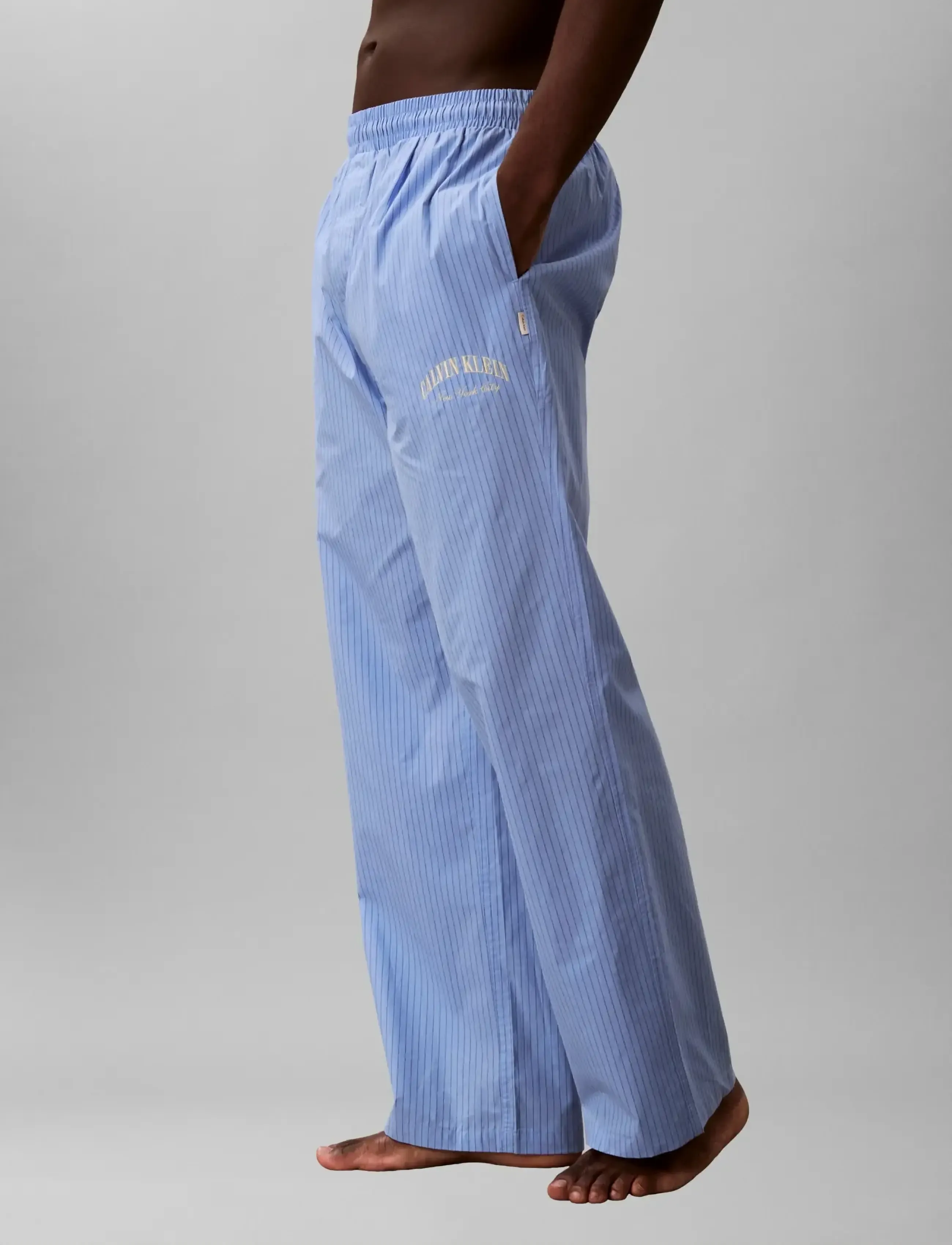 Calvin Klein - HERITAGE CREST L/S SHIRT & PANT - náttfatasett - slim stripe blue descent - 5