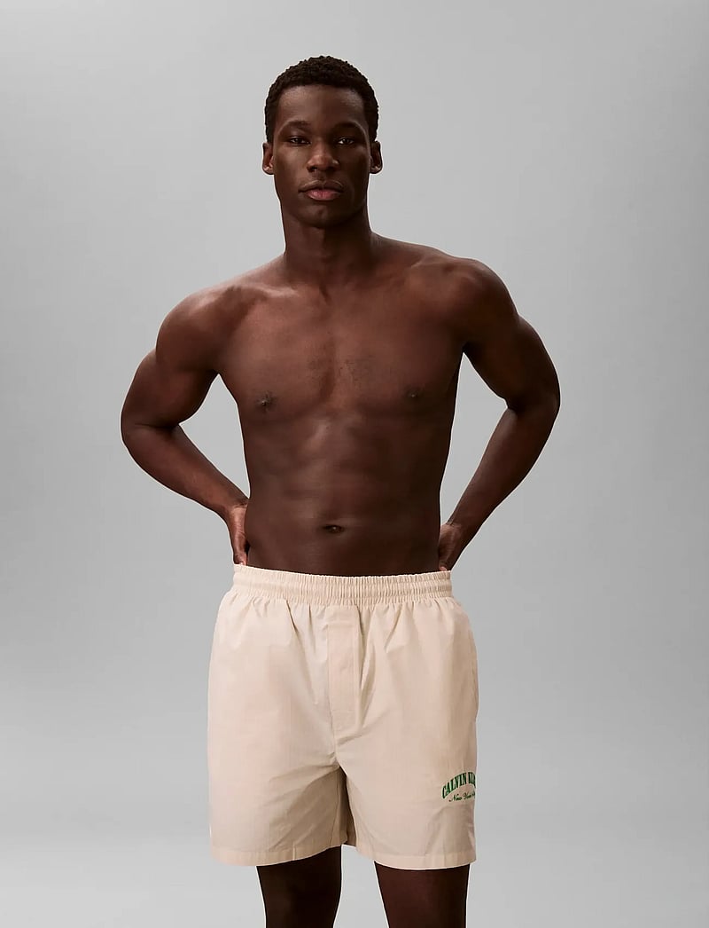 Calvin Klein - HERITAGE CREST SLEEP SHORT - casual shorts - slim stripe chalk - 3