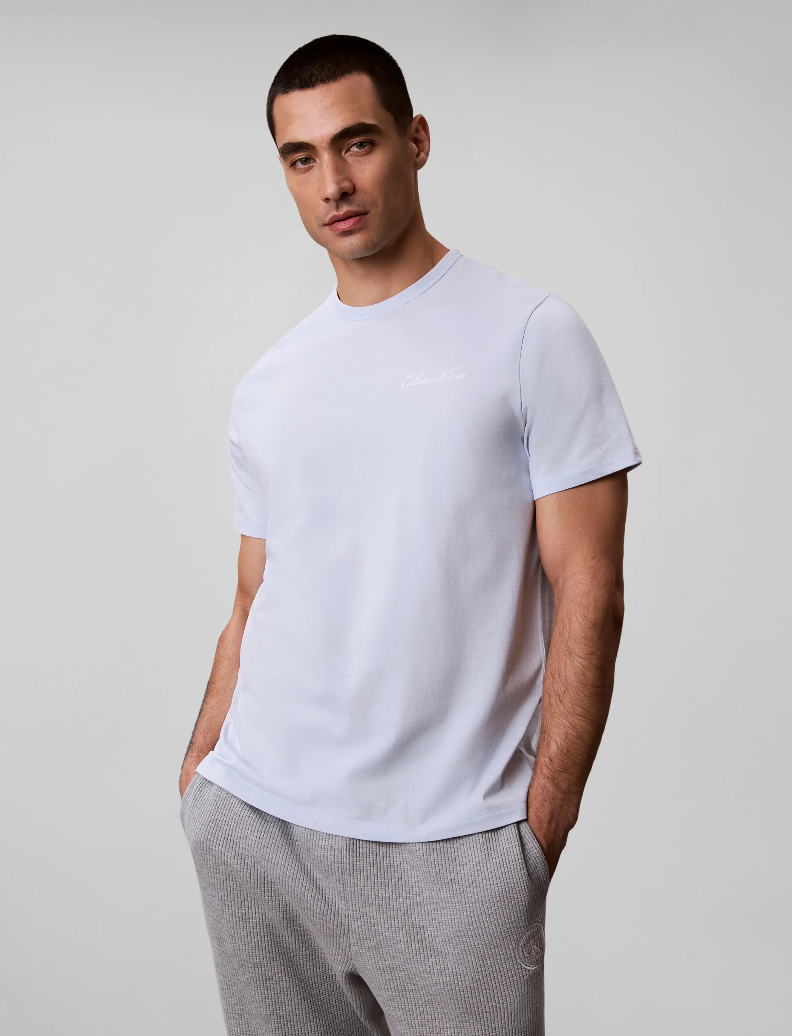 Calvin Klein - SCRIPT S/S  CREW NECK - plein air - 3