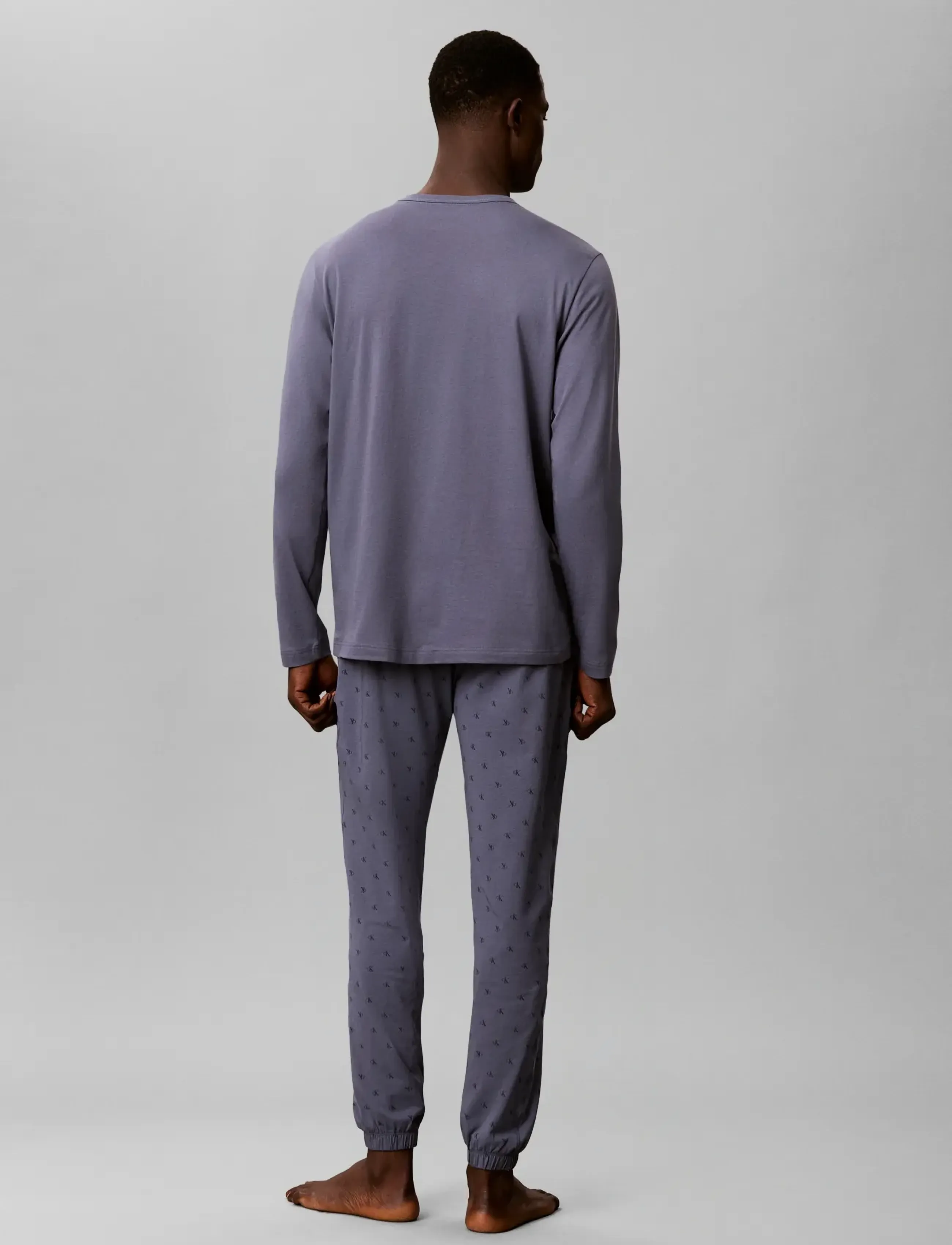 Calvin Klein - HOLIDAY LS TEE JOGGER SET - grisaille top w diamond logo grisai - 3