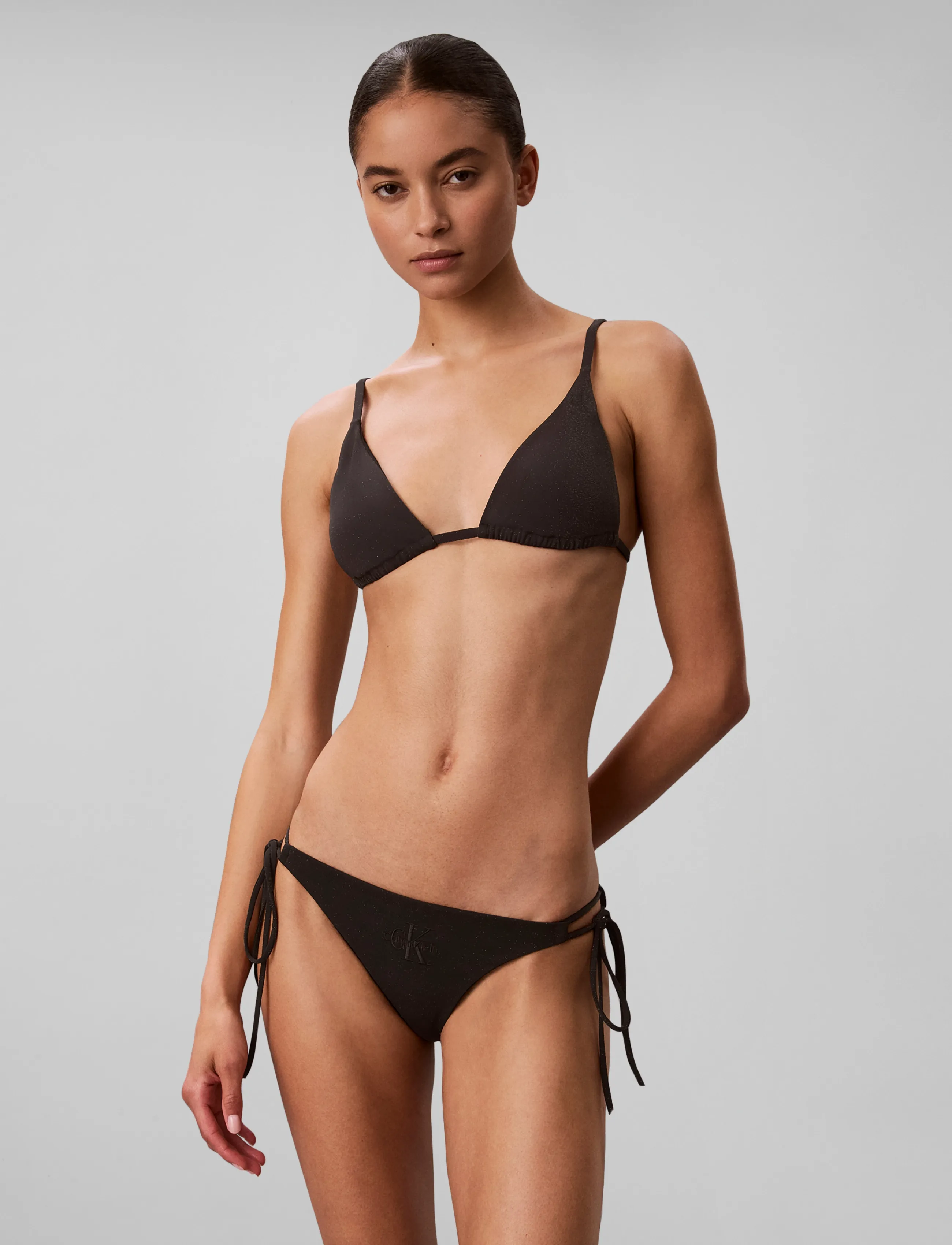 Calvin Klein - MONOLOGO SHINE SWIM SIDE TIE BIK - bikinis mit seitenbändern - black - 0
