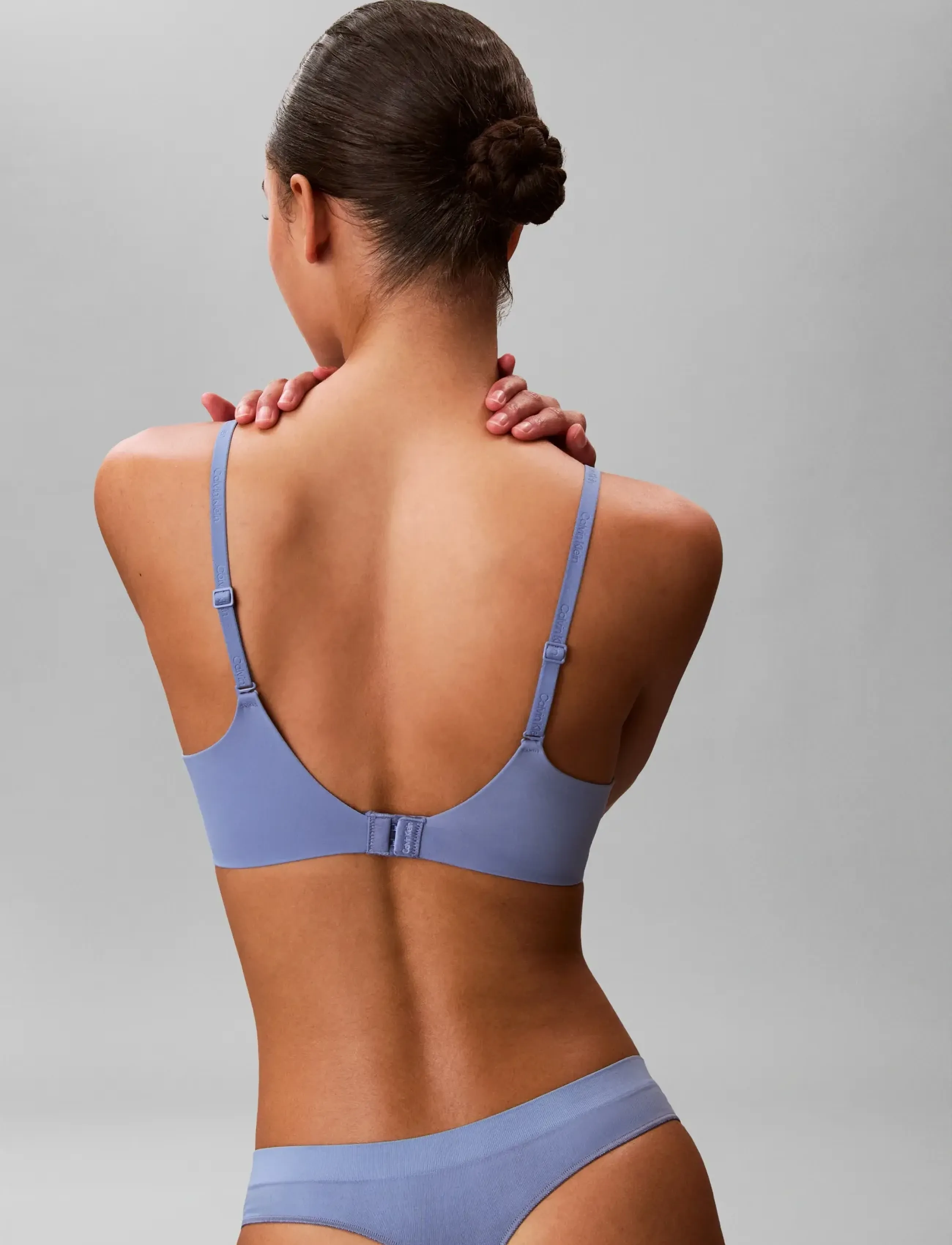 Calvin Klein - PUSH UP PLUNGE - premium-styles - blue tulip - 2