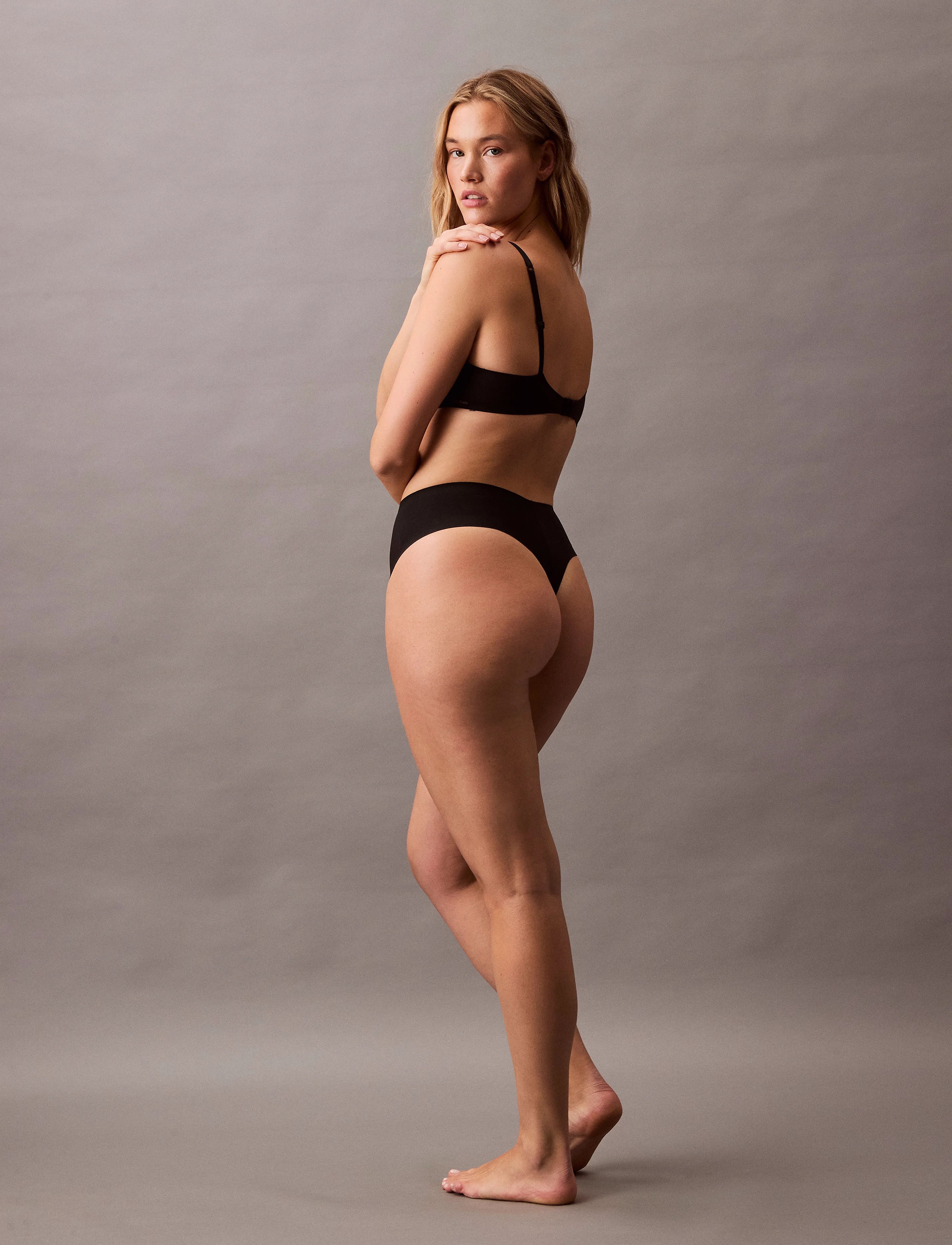 Calvin Klein - THONG - jupes et bas sculptants - black - 3