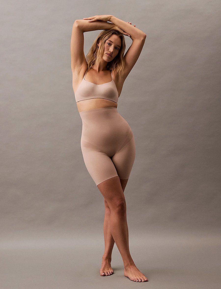 Calvin Klein - MID THIGH SHORT - shaping bottoms - cedar - 4