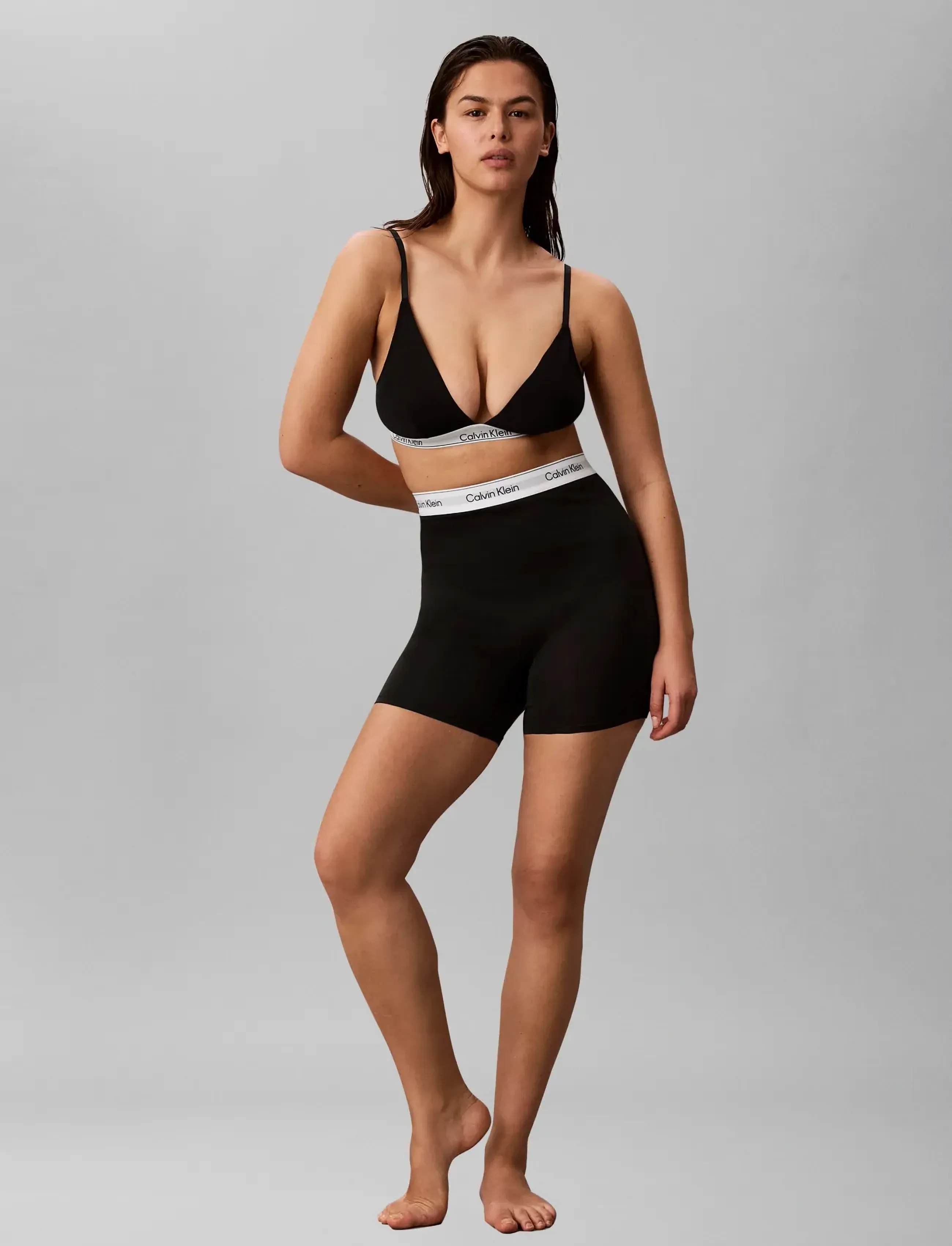 Calvin Klein Thigh Short, M, Black, Sport Tights > Sport Cycling Tights, Dame