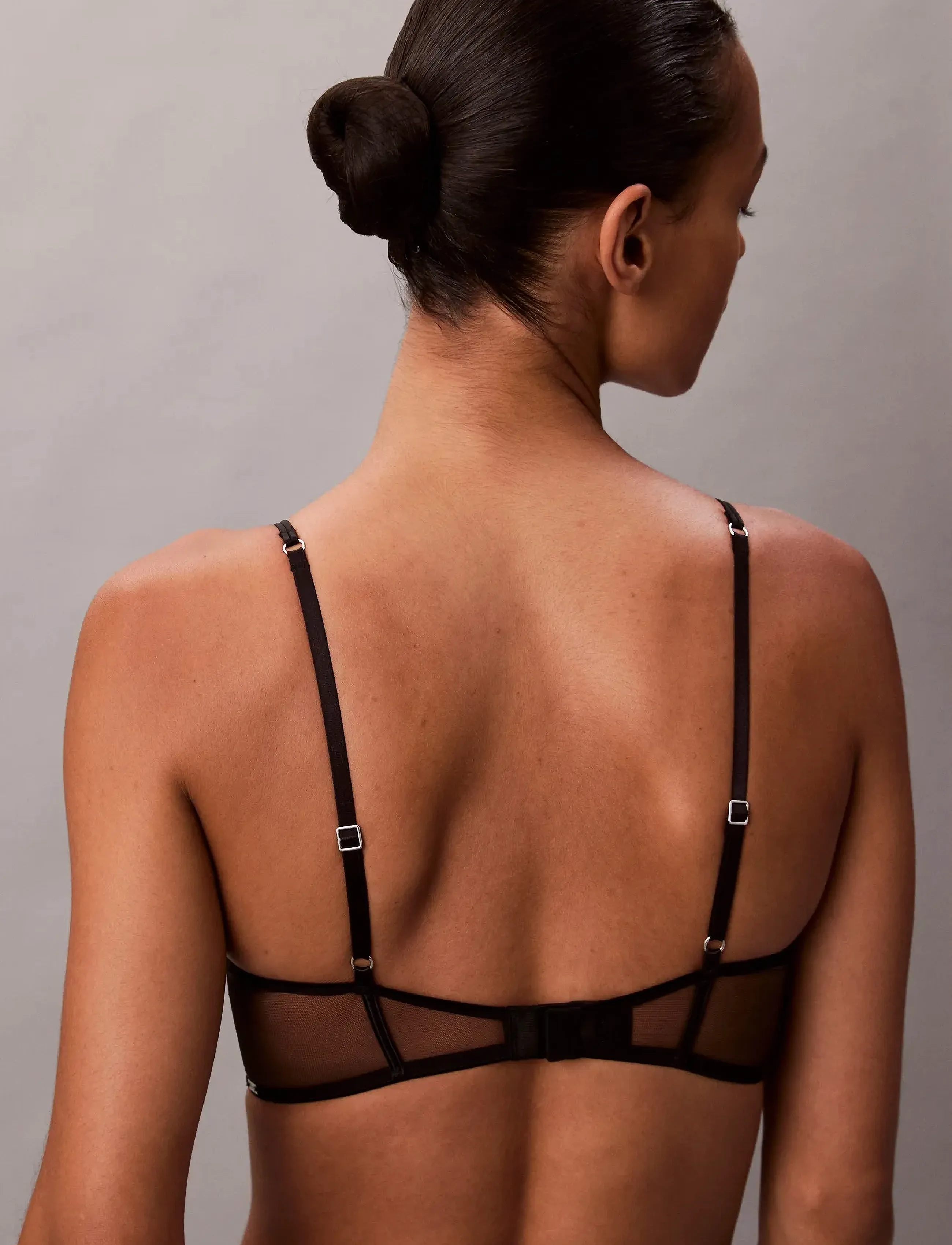 Calvin Klein - LIGHTLY LINED PLUNGE - biustonosze z głębokim dekoltem - black - 5