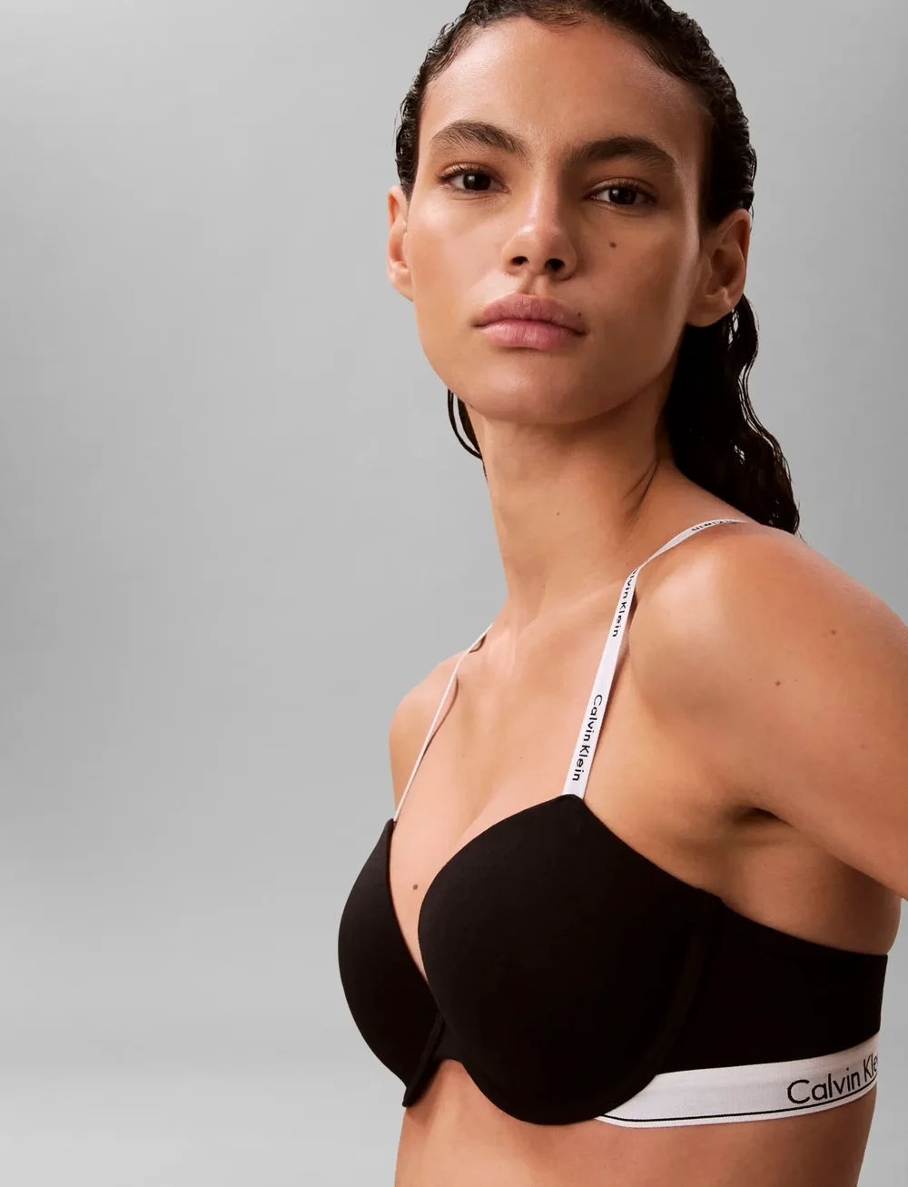 Calvin Klein - LIGHTLY LINED DEMI - biustonosze z głębokim dekoltem - black - 4