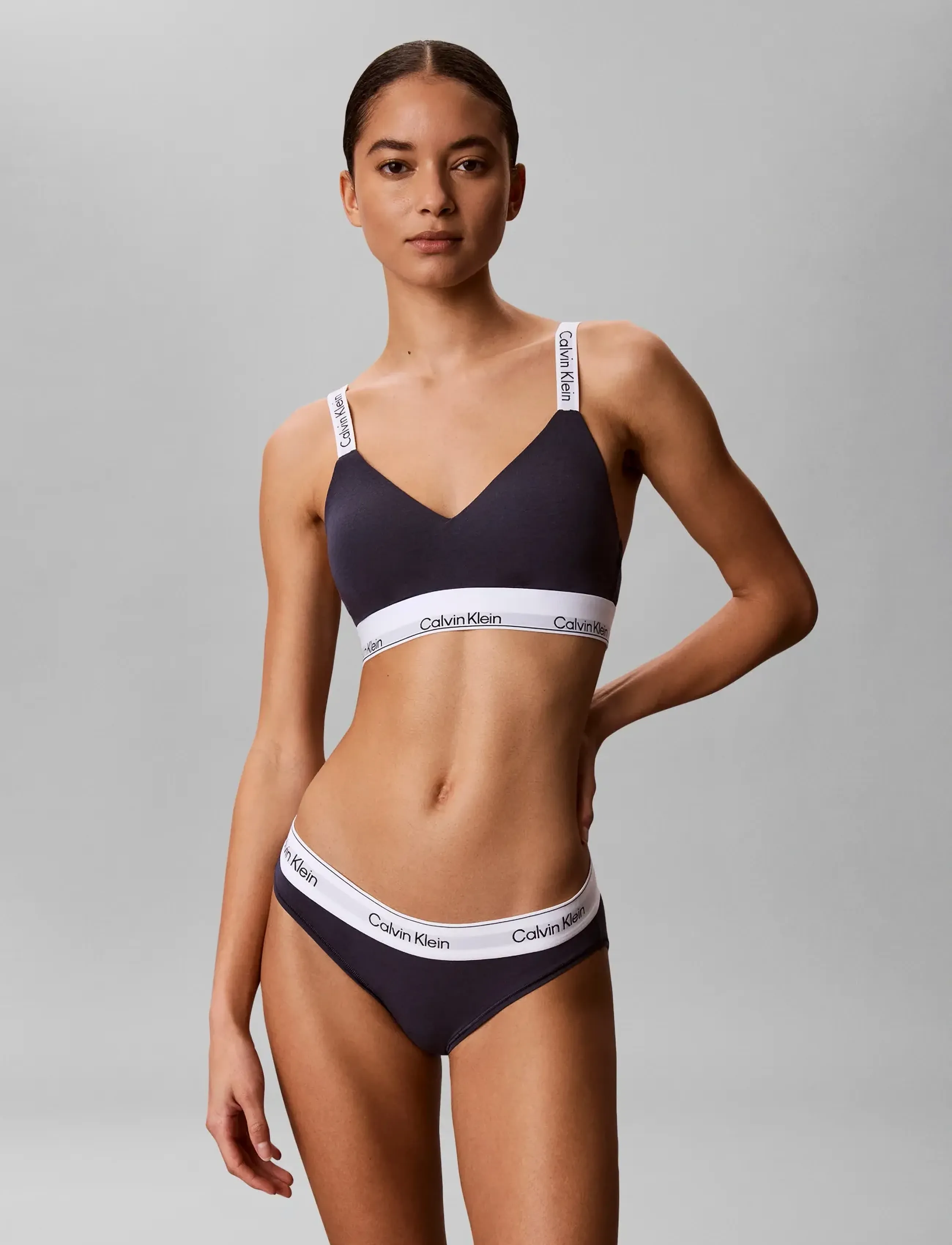 Calvin Klein - LGHTLY LINED BRALETTE - bralette - speakeasy - 3