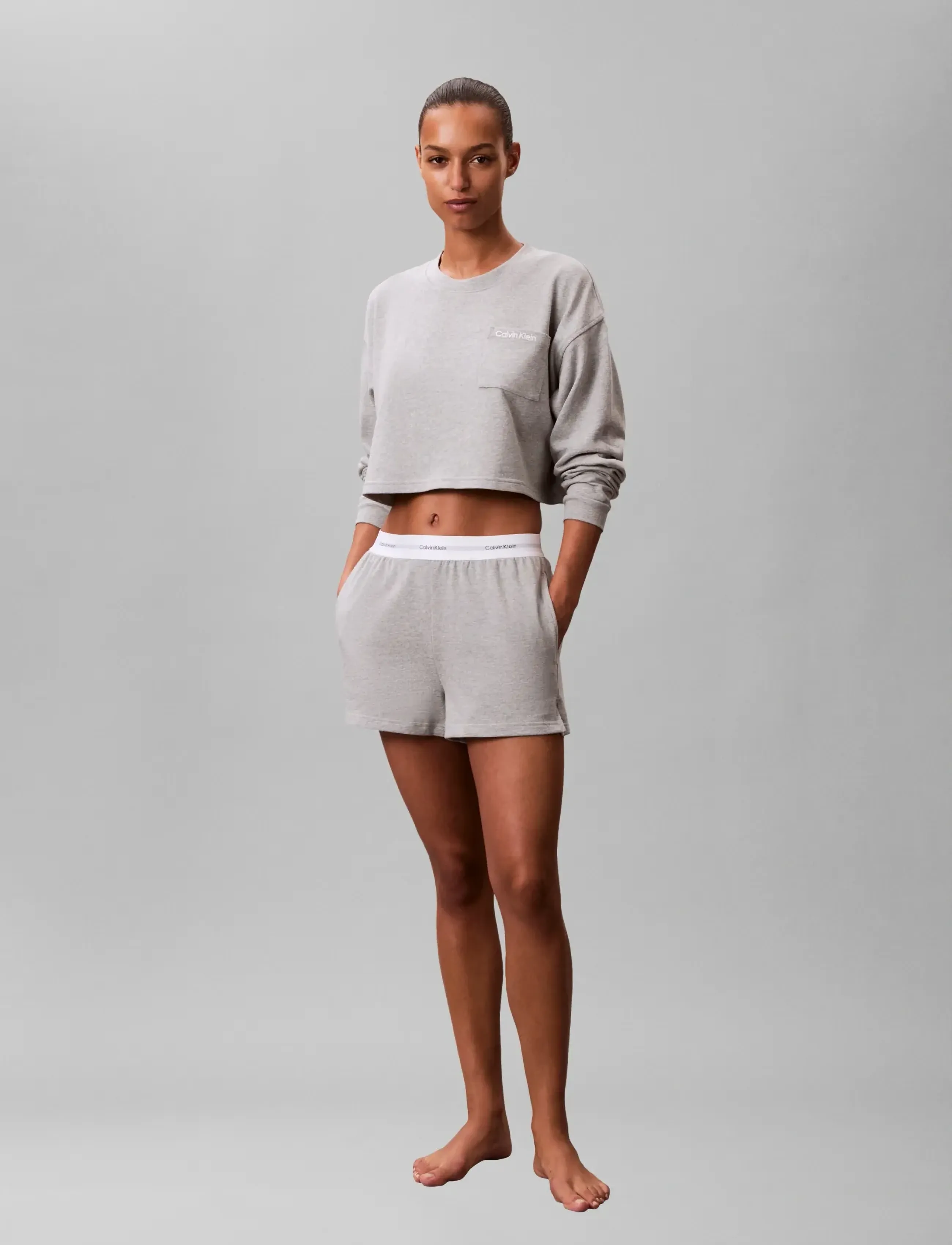 Calvin Klein LOGO JERSEY SHORT - Calvin Klein - B10 GREY HEATHER / grey
