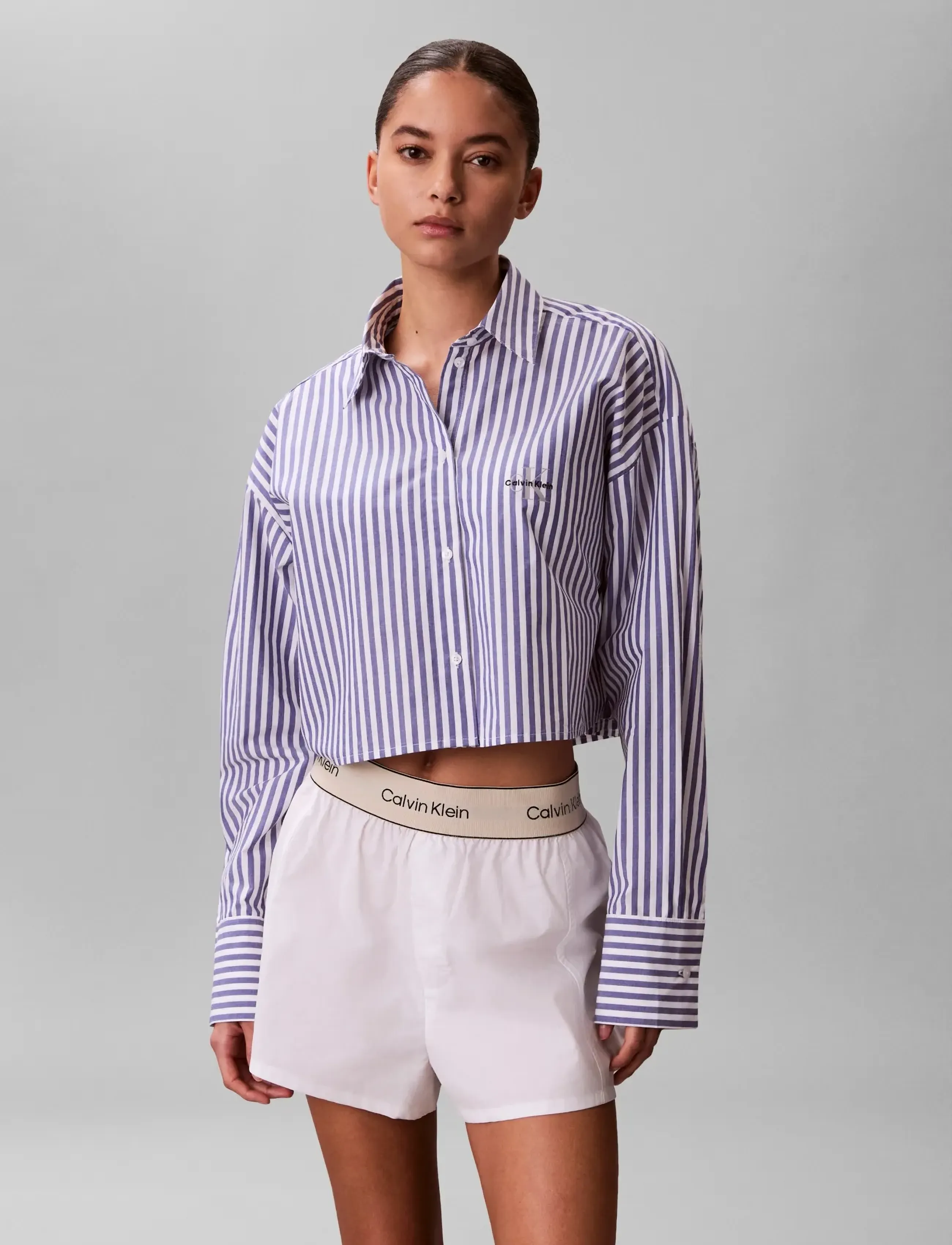 Calvin Klein Ck Graphic Cropped Poplin Shirt, M, Navy, Skjorter > Langærmede, Dame