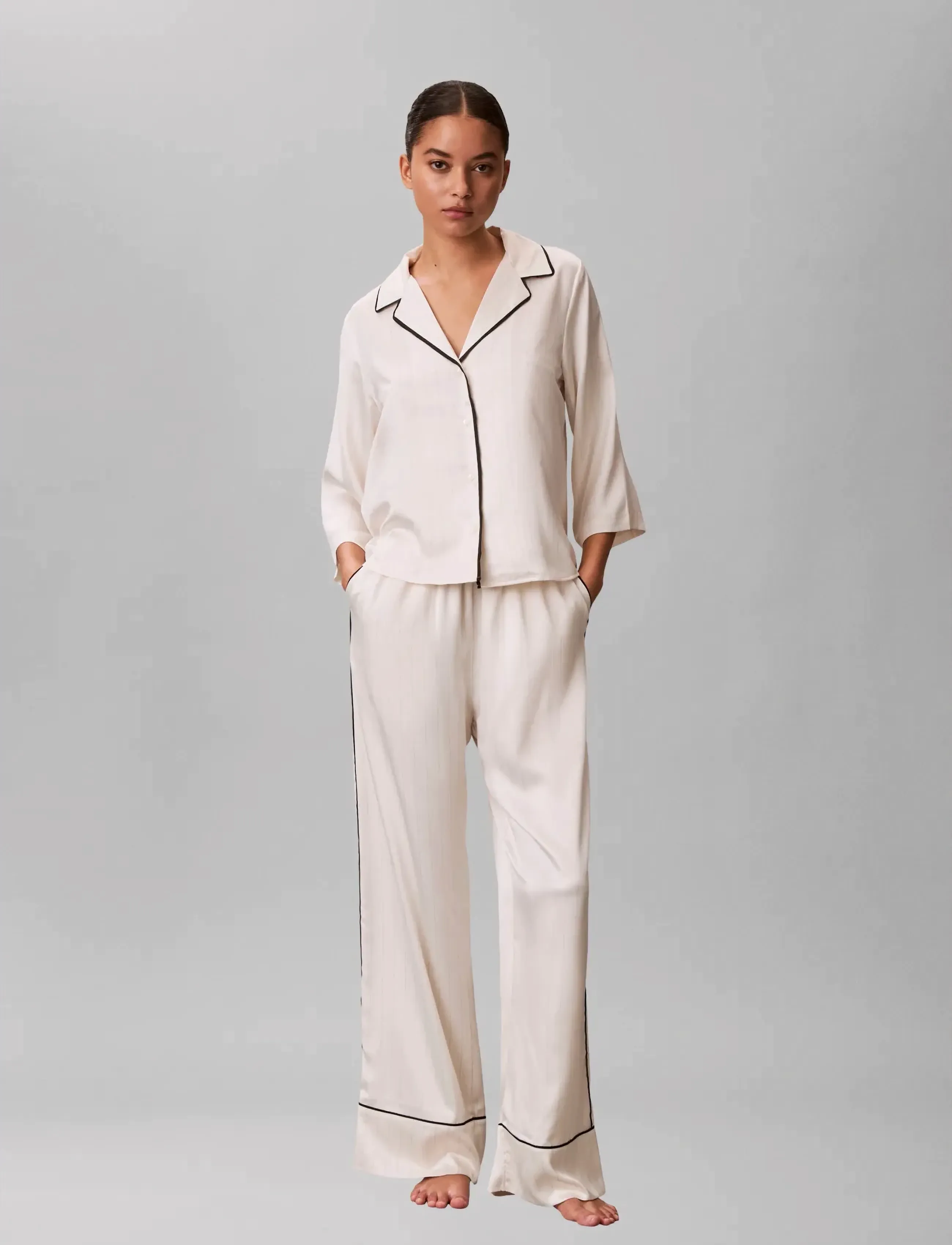 Calvin Klein SATIN SS SHIRT - Calvin Klein - DOTTED LOGO PINSTRIPE IVORY / cream